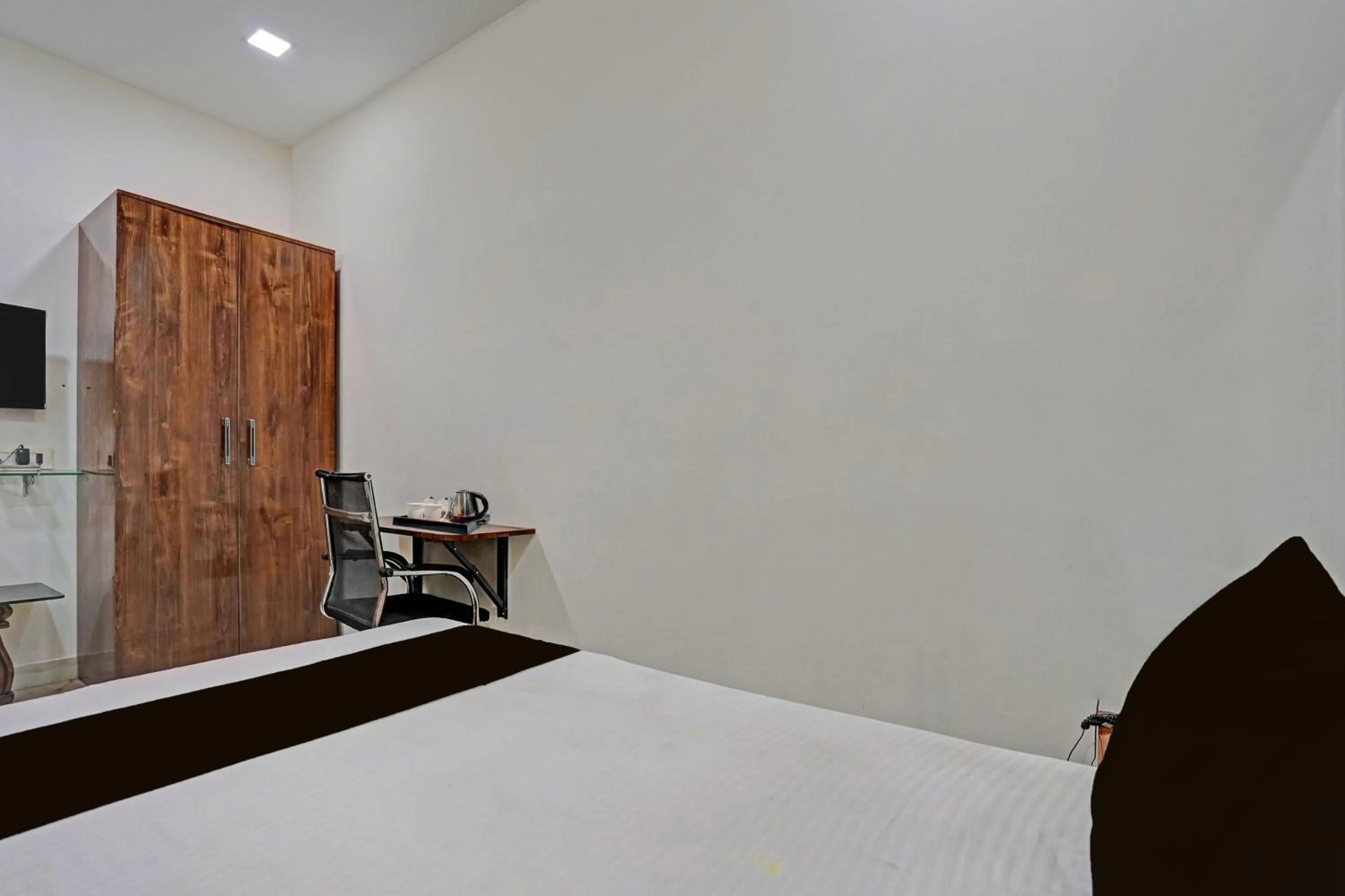 Bedroom, Bed in Collection O Dalhousie Square Kolkata Formerly G.N Palace