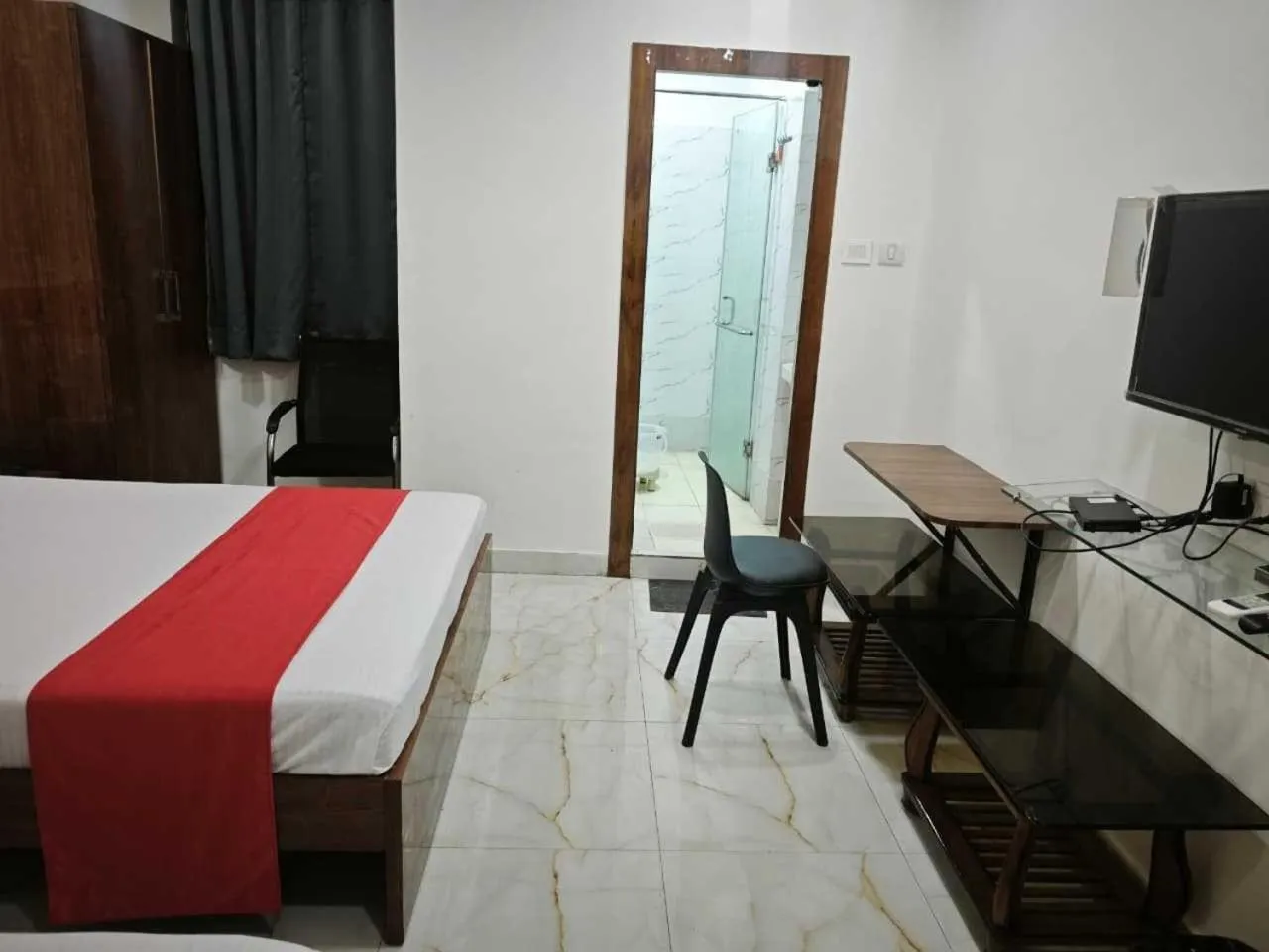 Bedroom, Bed in Collection O Dalhousie Square Kolkata Formerly G.N Palace