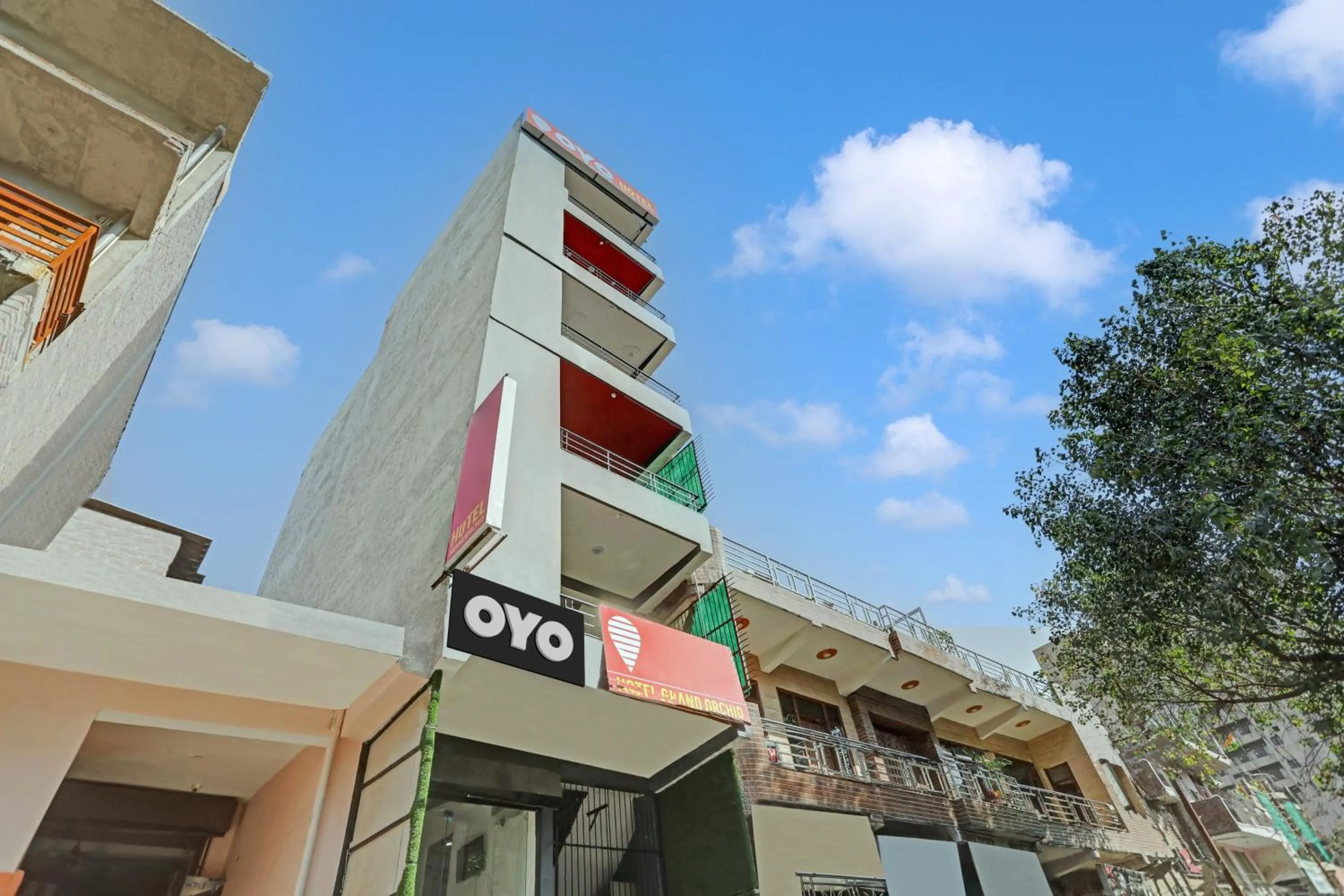 Facade/entrance in Hotel O JAI SHREE HOTEL
