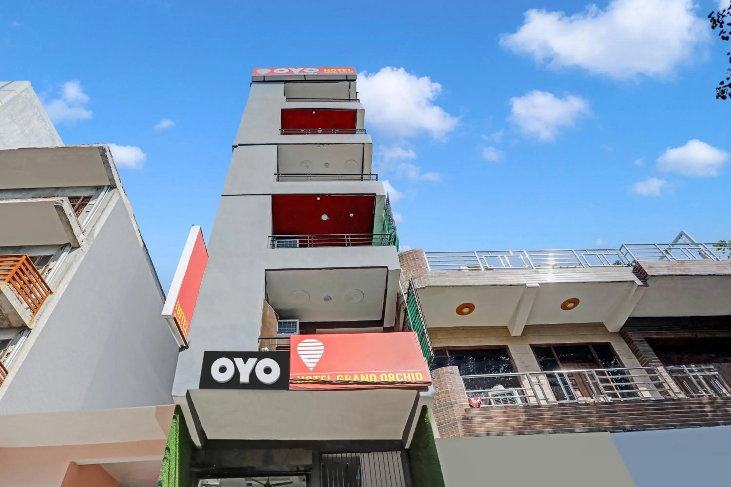 Facade/entrance in Hotel O JAI SHREE HOTEL