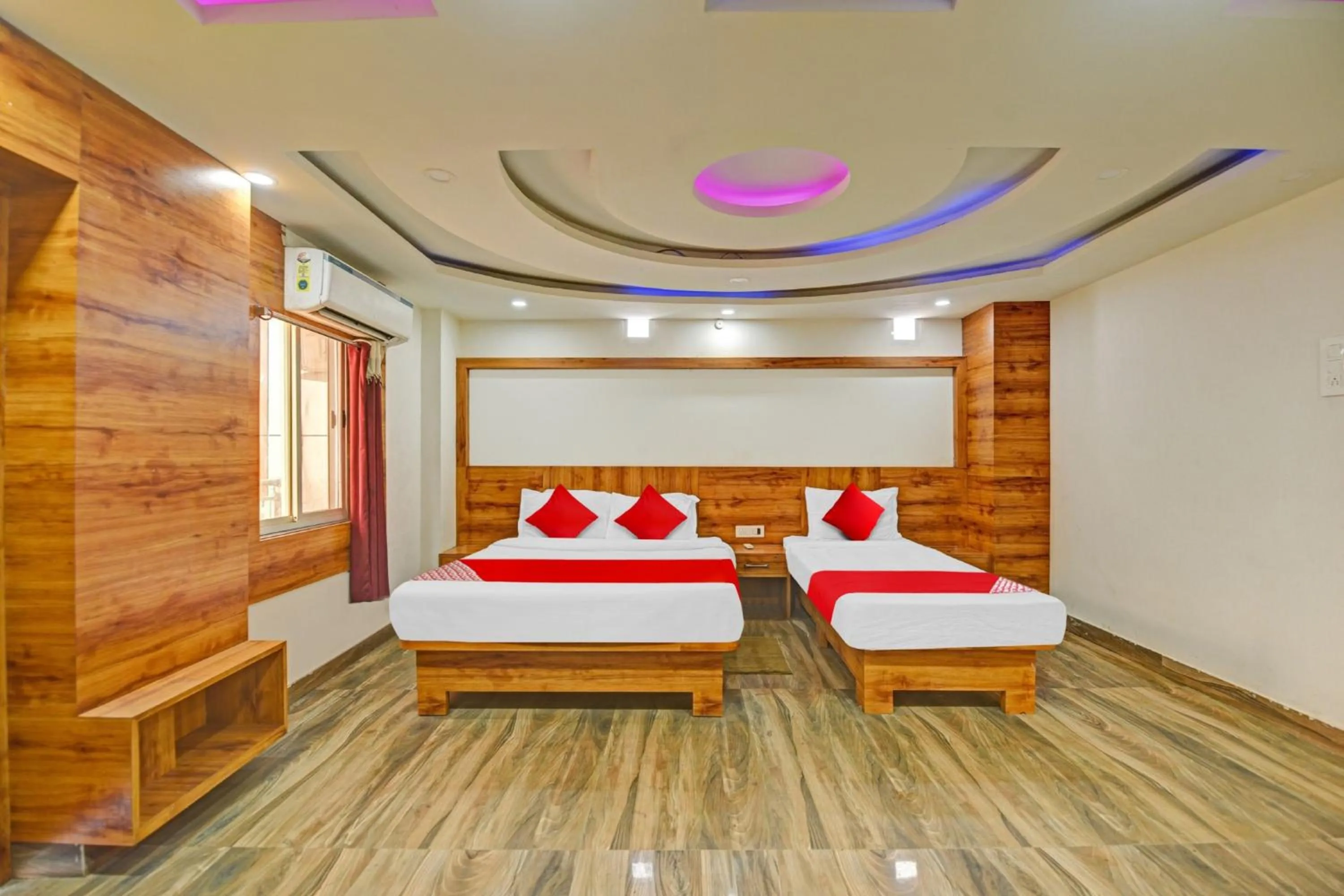 Bedroom, Bed in Super Hotel O OXY SHIVANI RESIDENCY