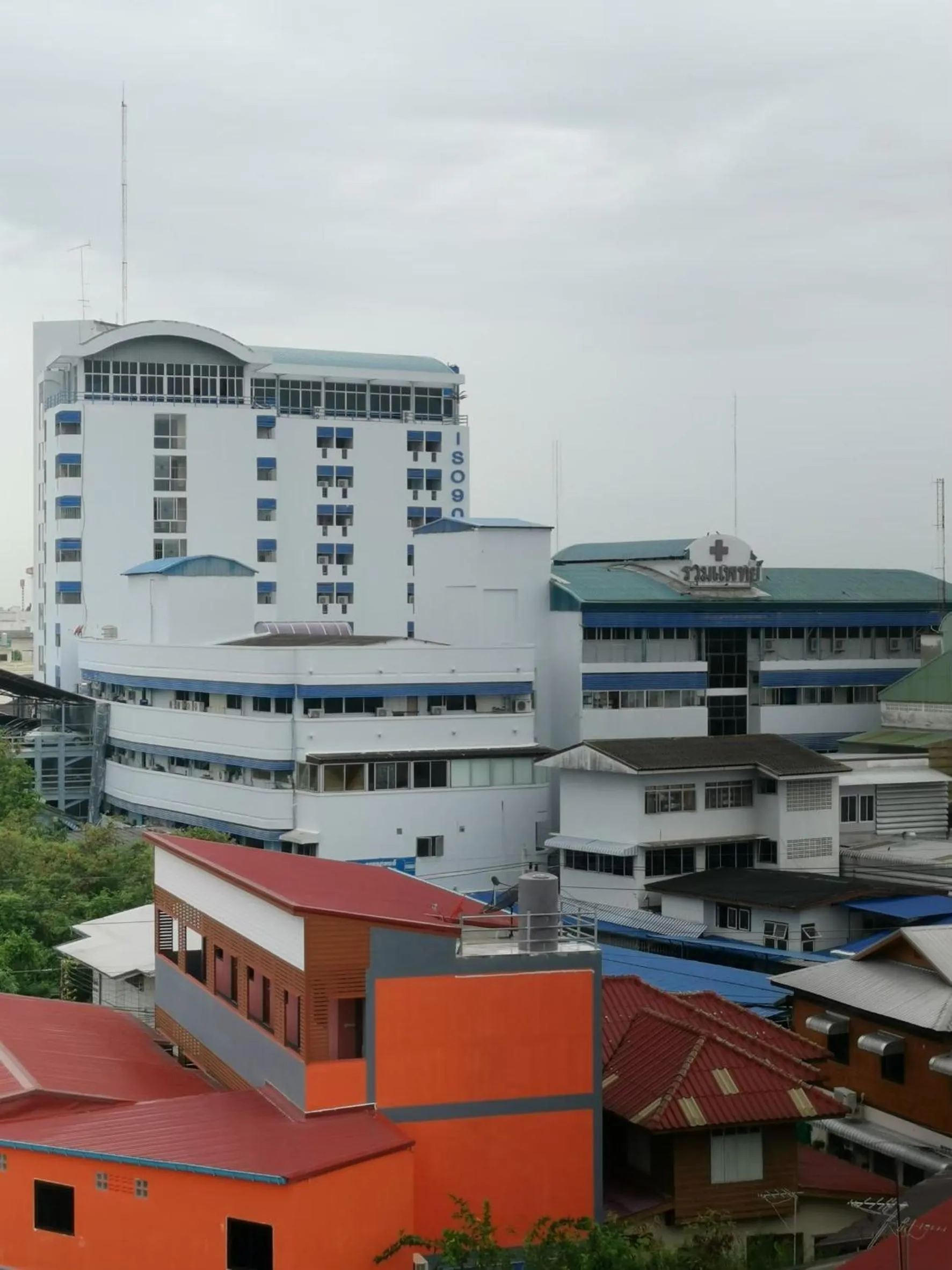 Text overlay in Metro Residence