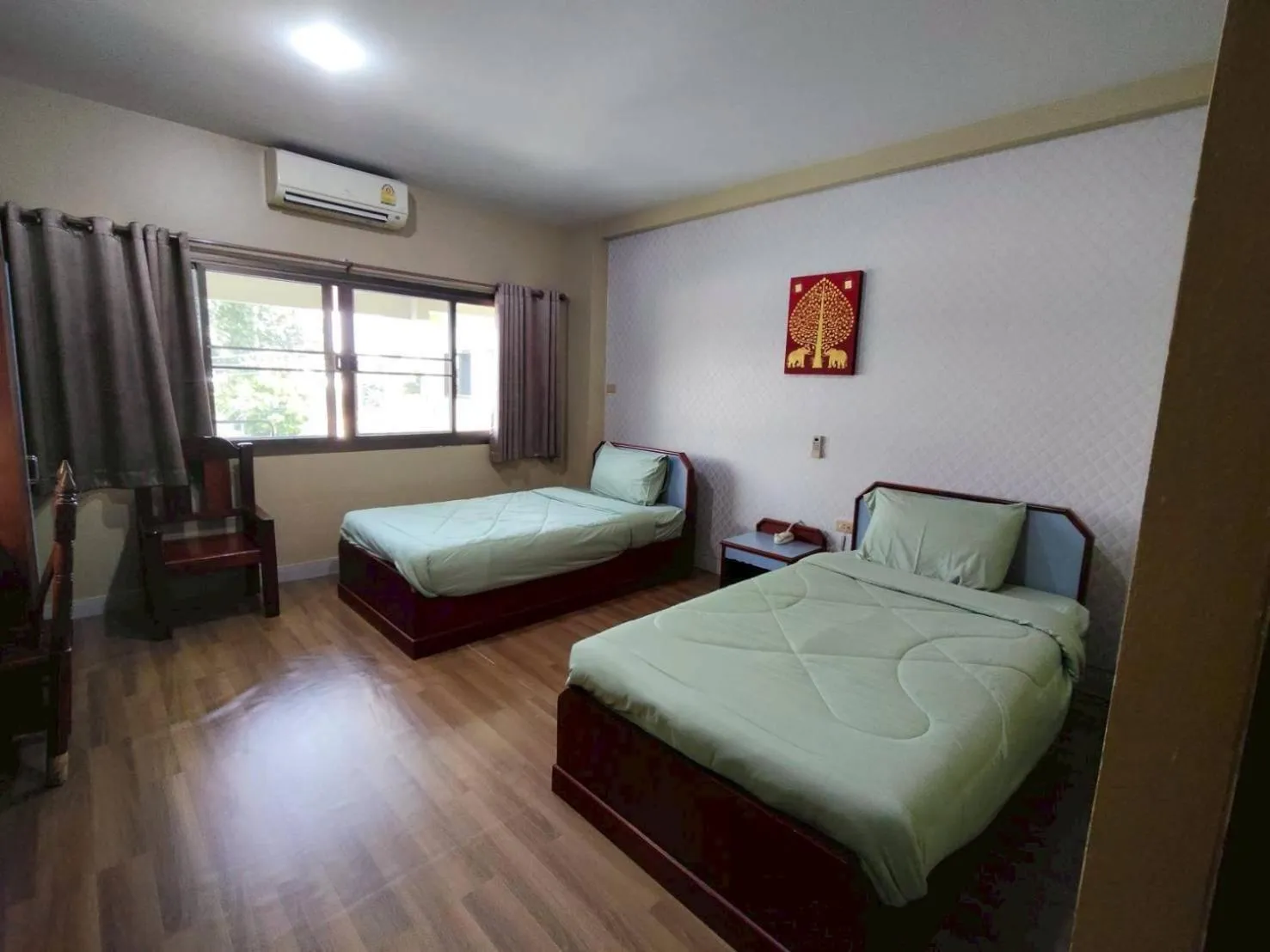 Bed in Metro Residence