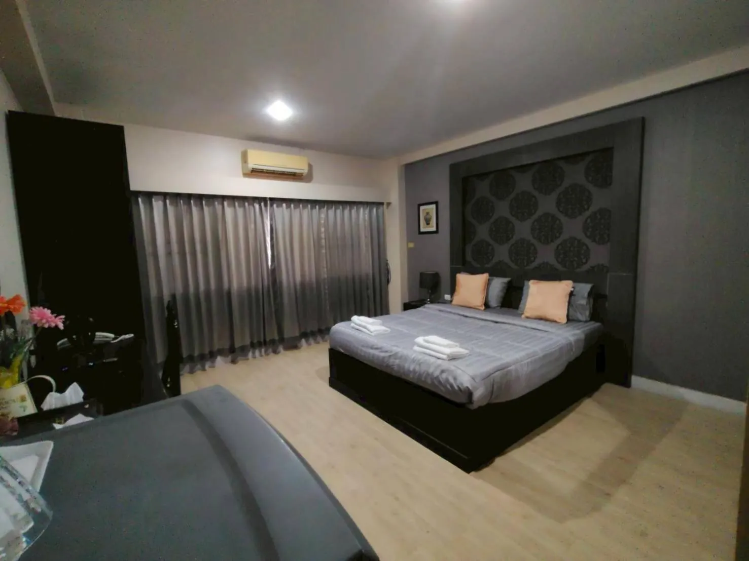 Bed in Metro Residence