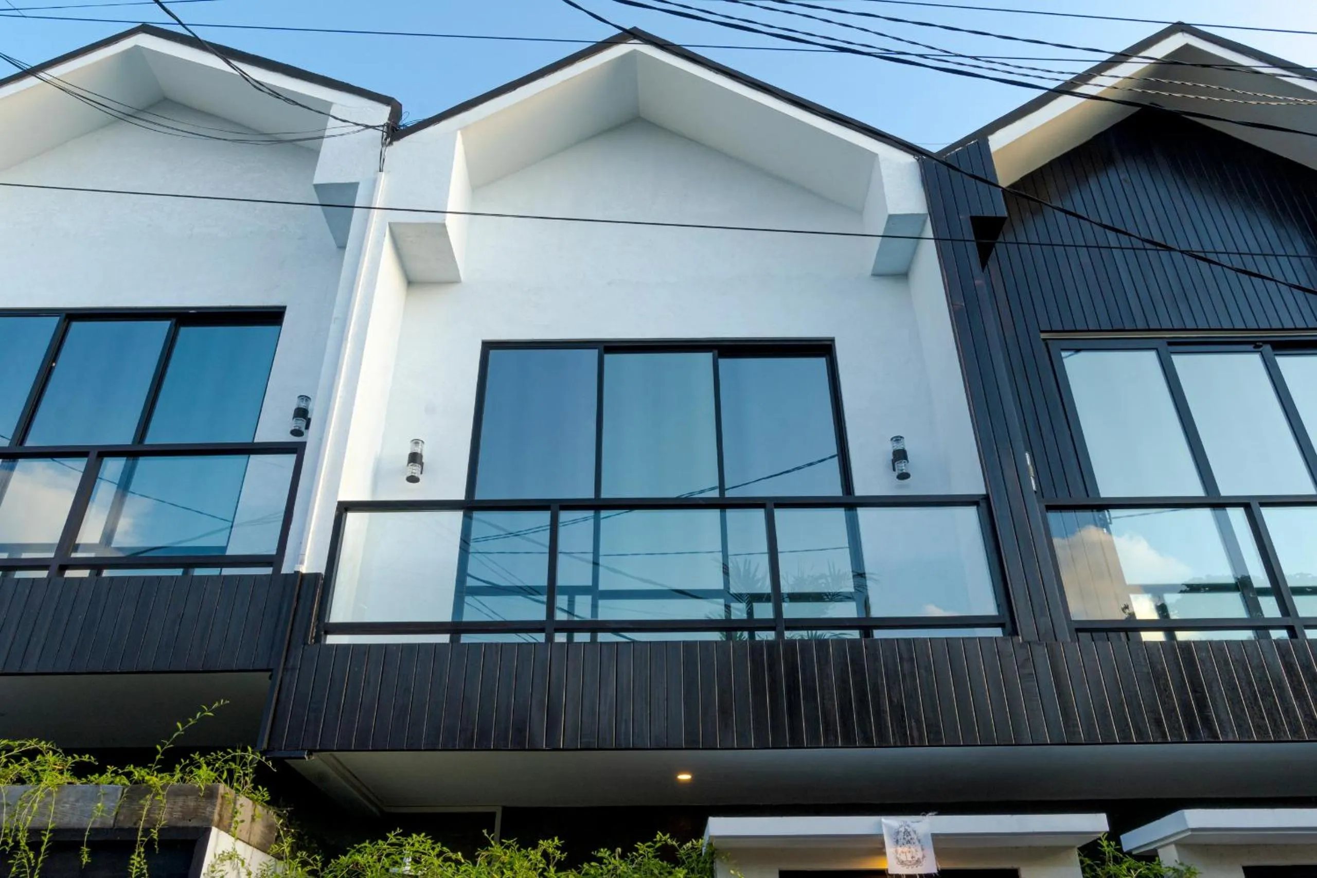 Property building in Sunny Village Batu Bolong