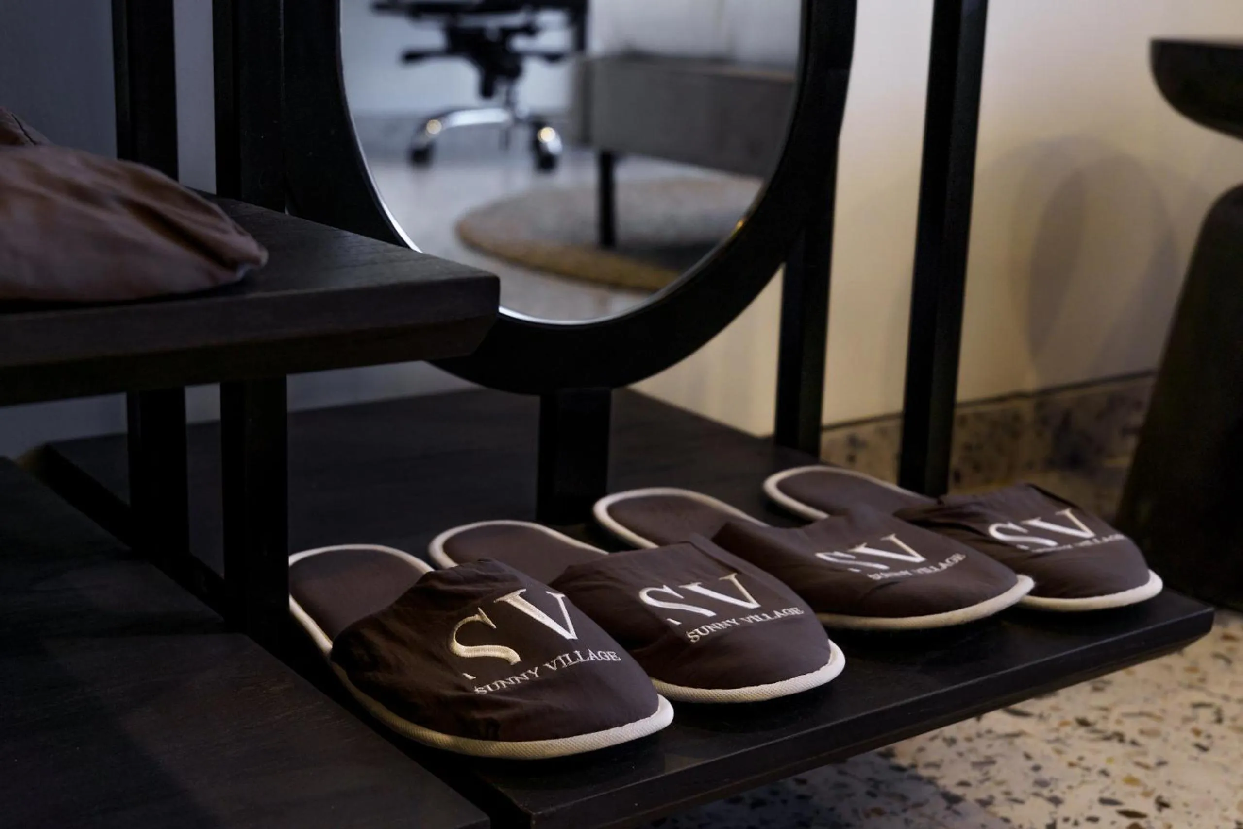 Decorative detail in Sunny Village Batu Bolong