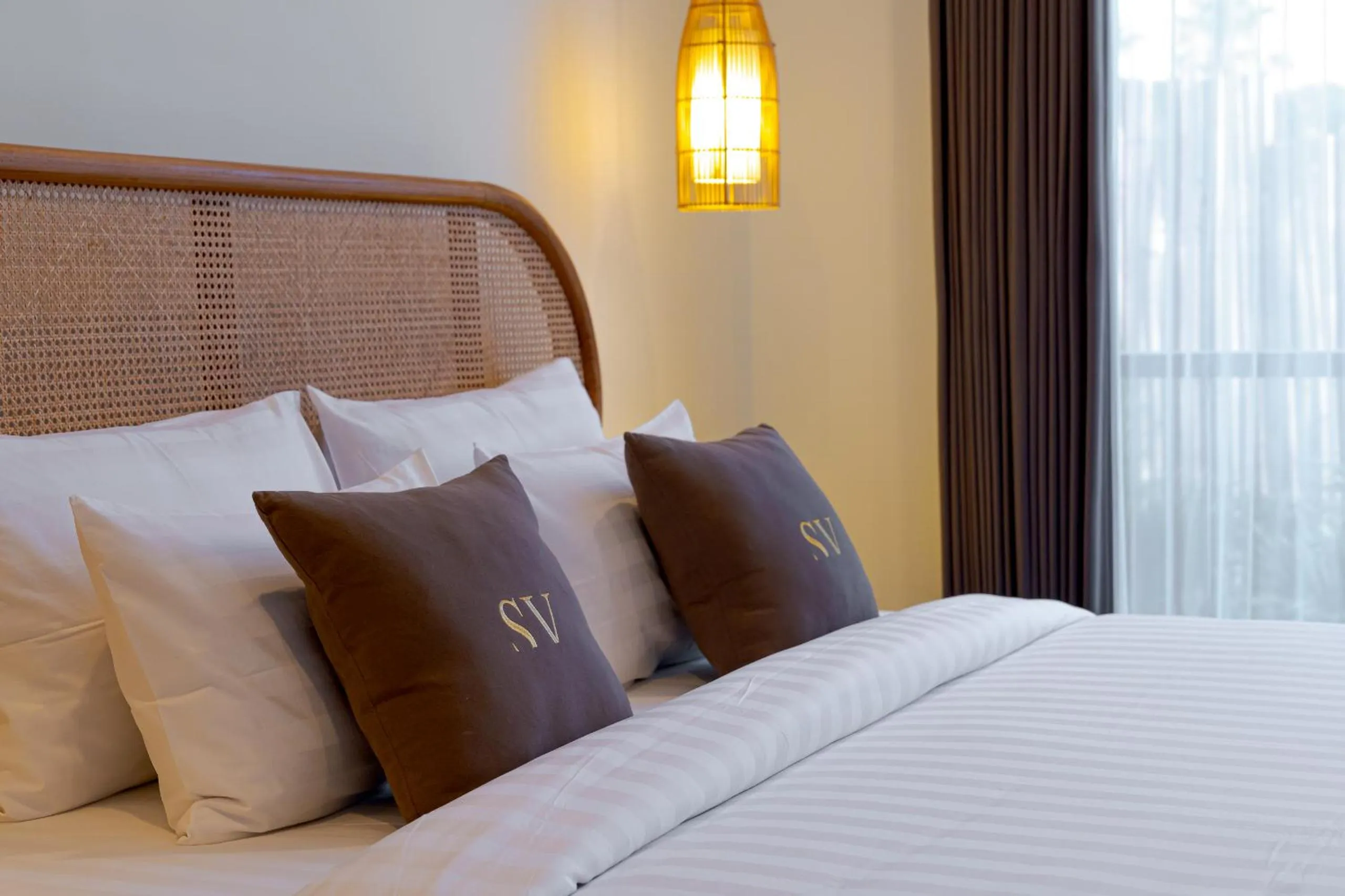 Bed in Sunny Village Batu Bolong