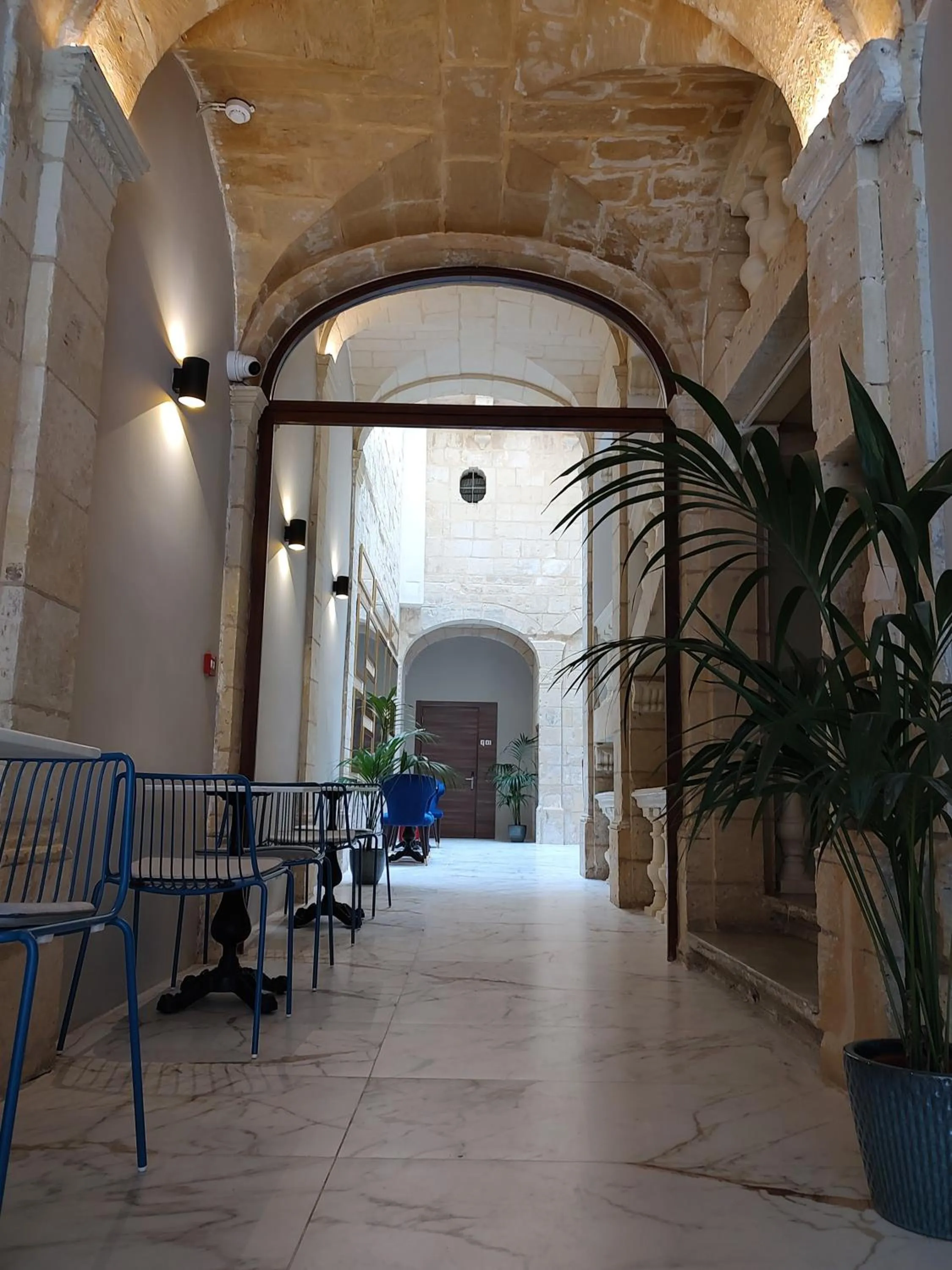 Patio in Mulberry Suites