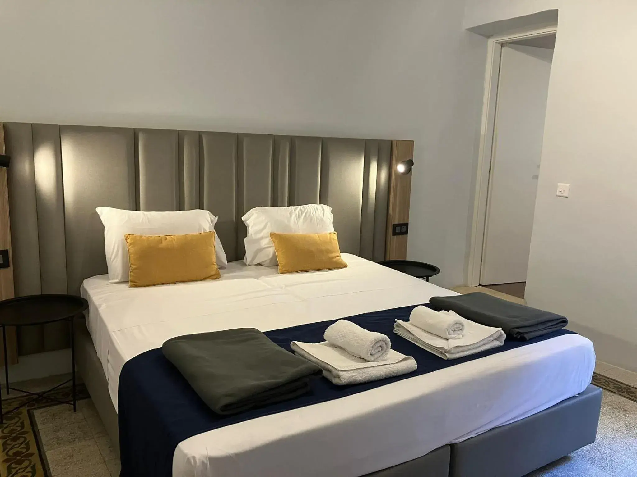 Standard Double or Twin Room in Mulberry Suites Standard Double or Twin Room in Mulberry Suites