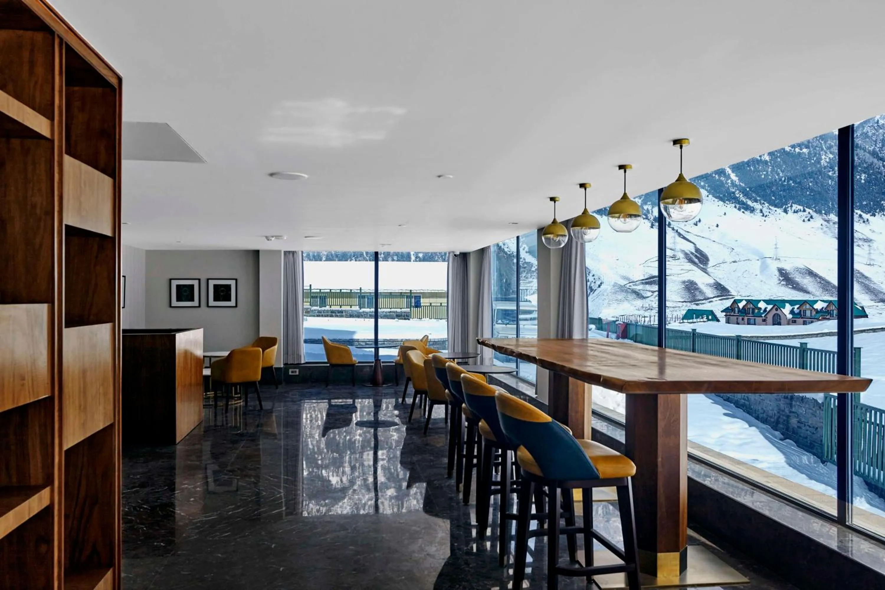 Lobby or reception in Radisson Hotel Sonamarg