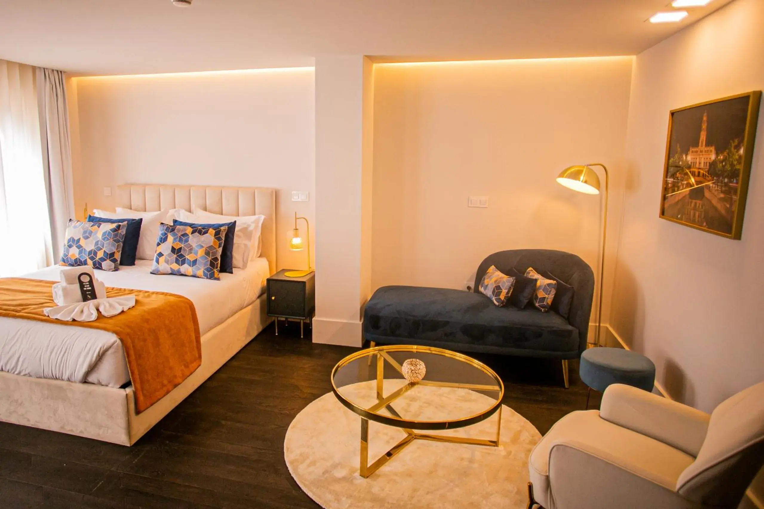 Family Suite with City View in 262 Boutique Aliados Family Suite with City View in 262 Boutique Aliados