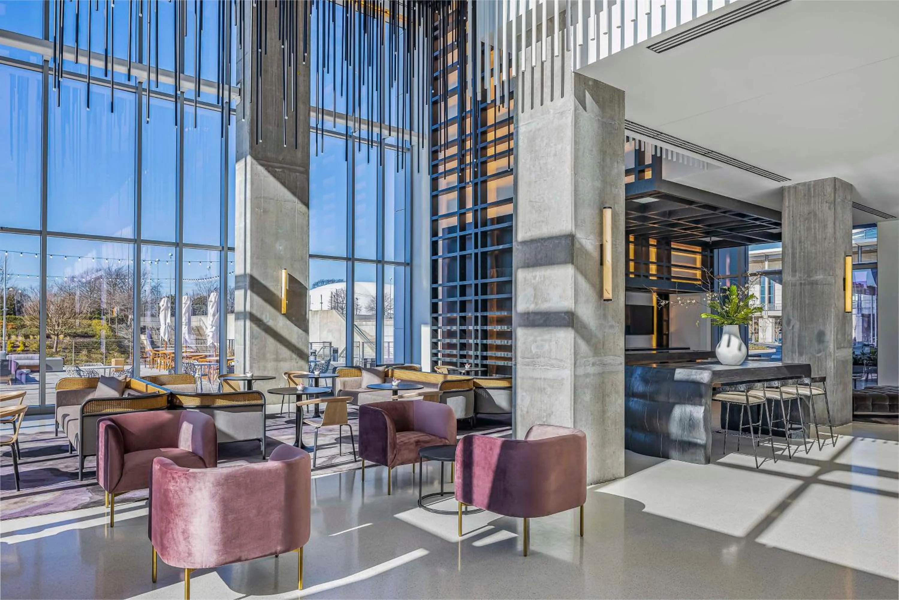 Dining area in Signia By Hilton Atlanta Georgia World Congress Center