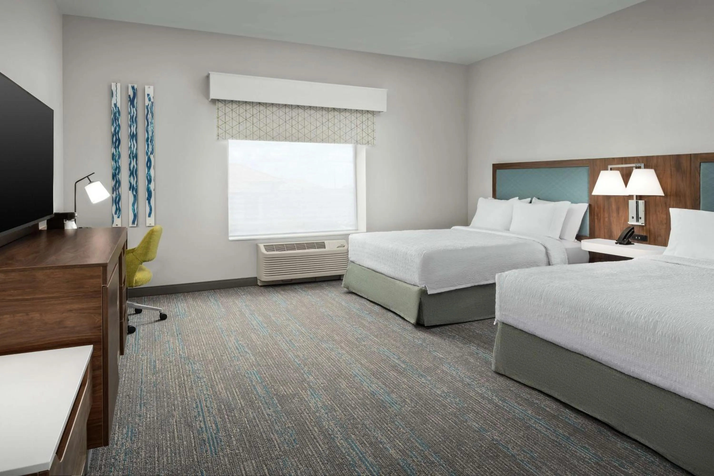 Bed in Hampton Inn Orlando Southeast Nona