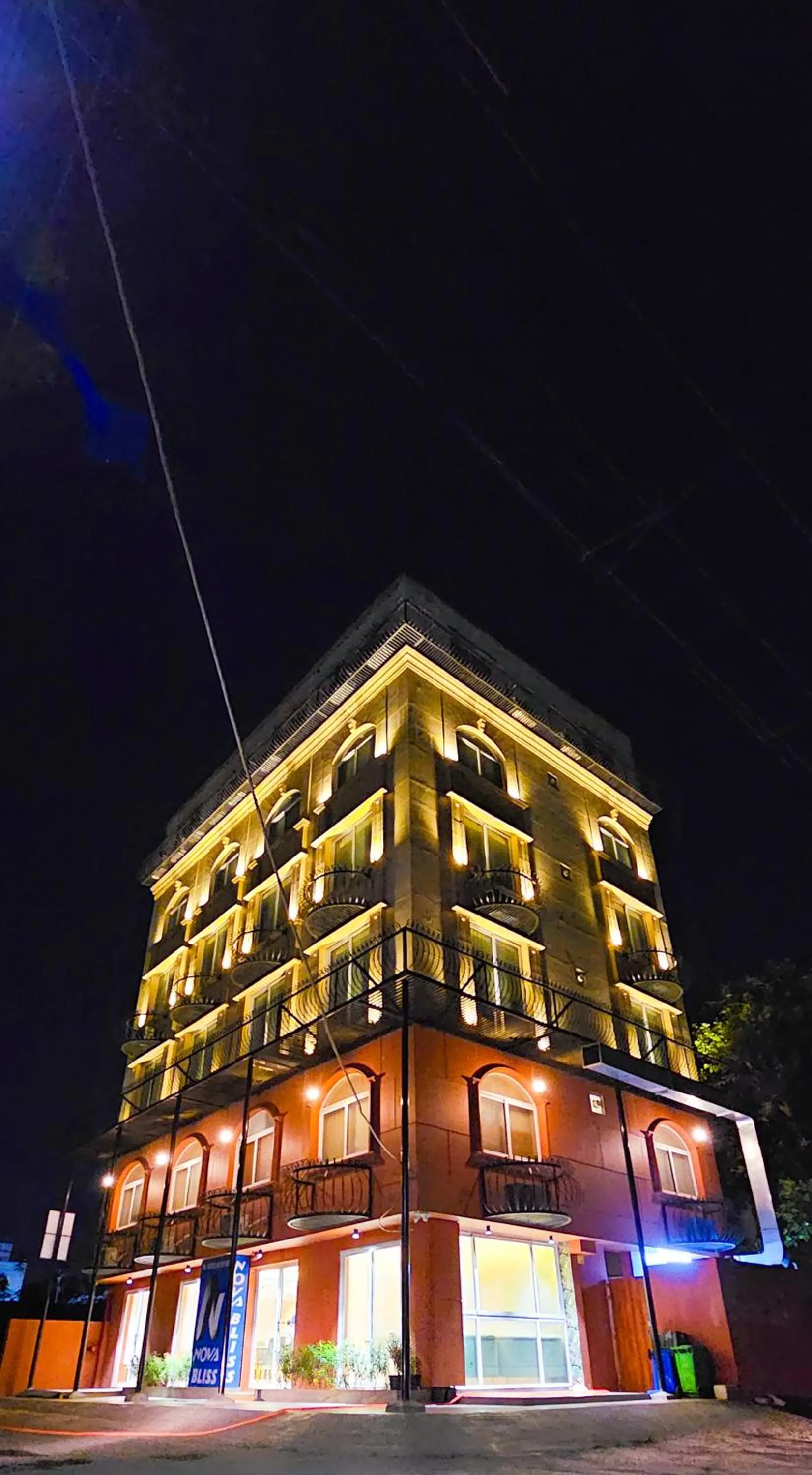 Facade/entrance in Hotel Nova Bliss