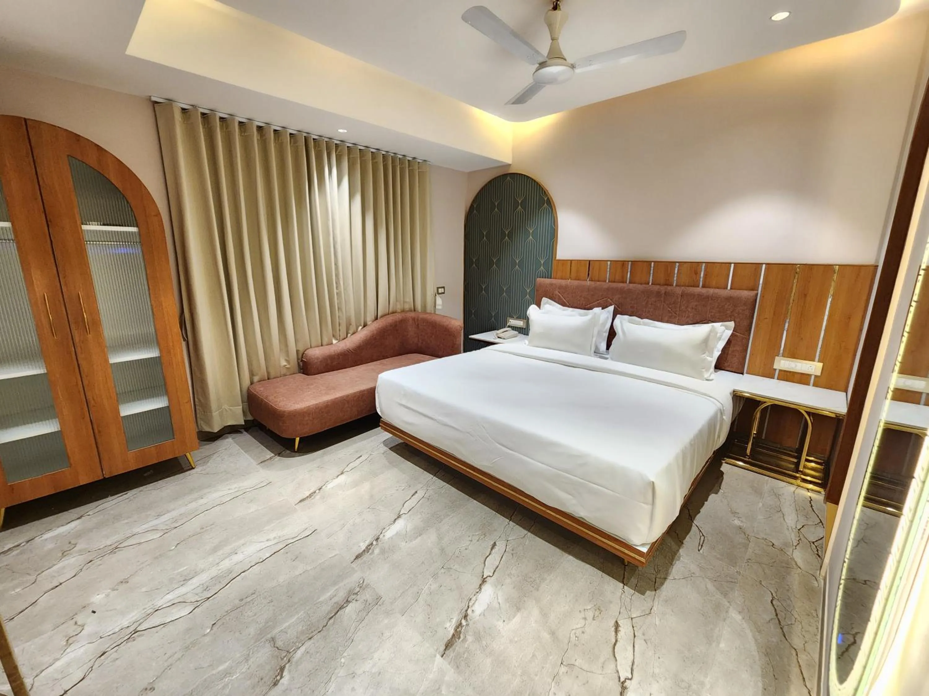 Bed in Hotel Nova Bliss