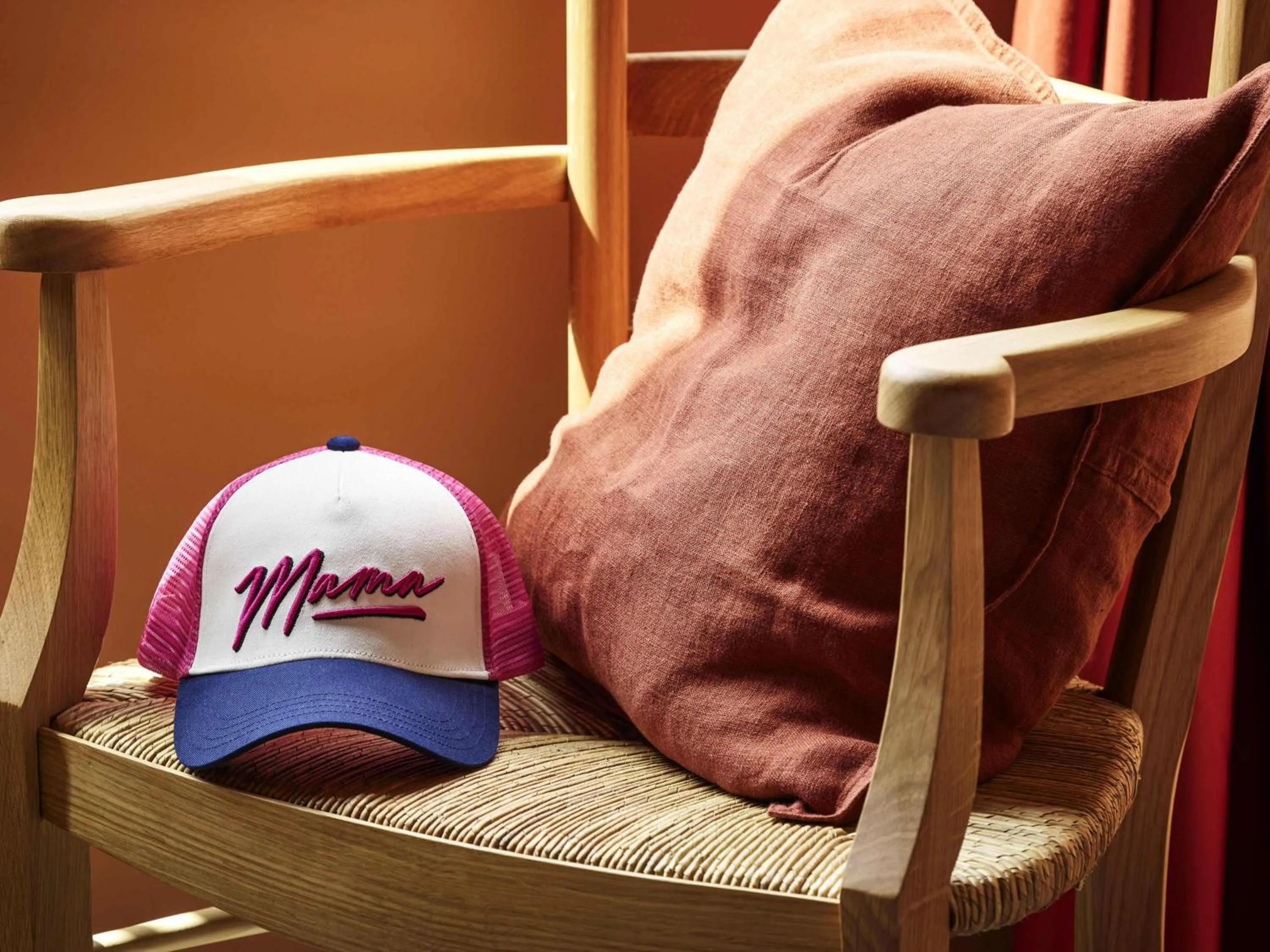 Bedroom in Mama Shelter Dijon