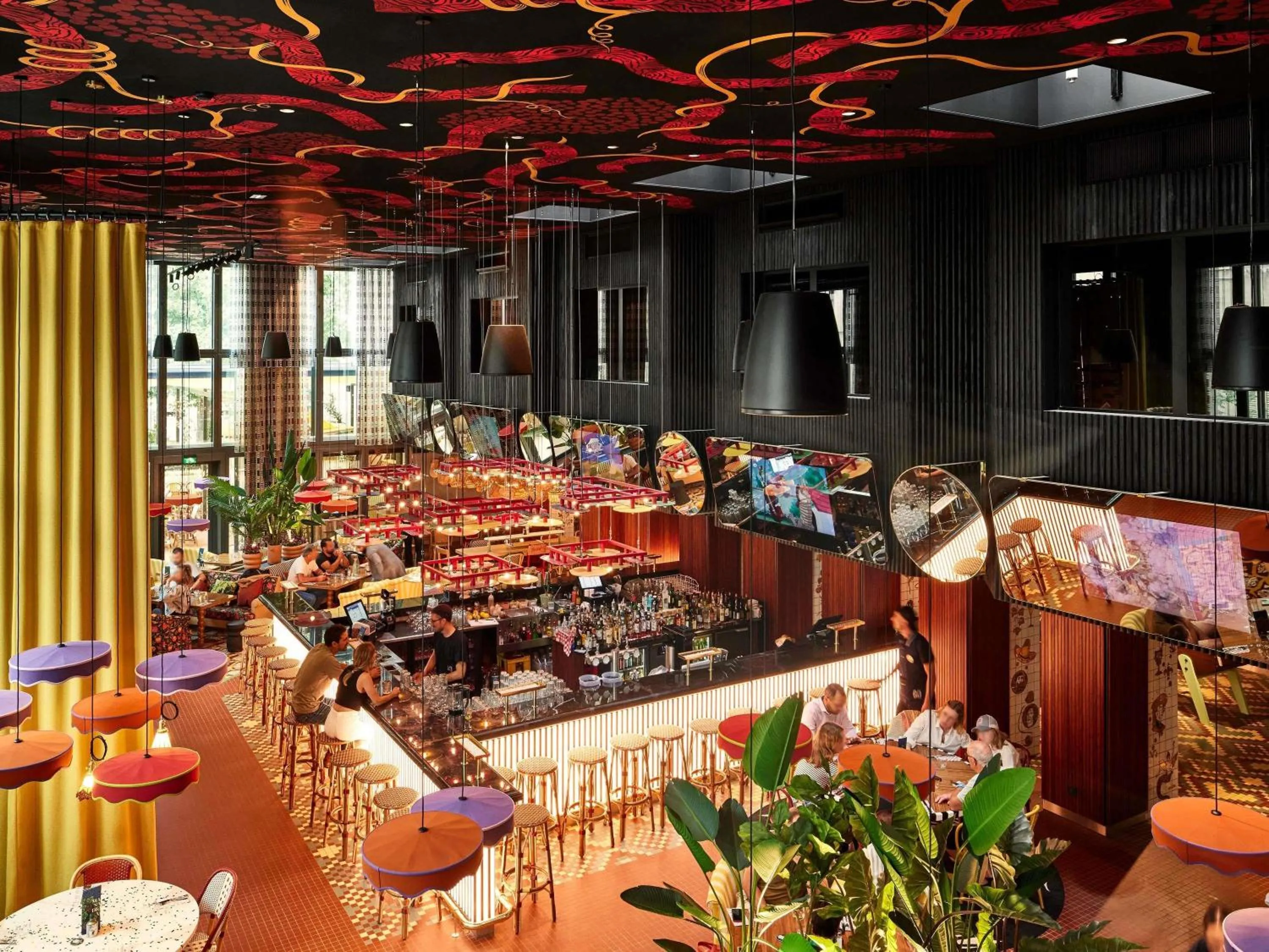 Restaurant/places to eat in Mama Shelter Dijon