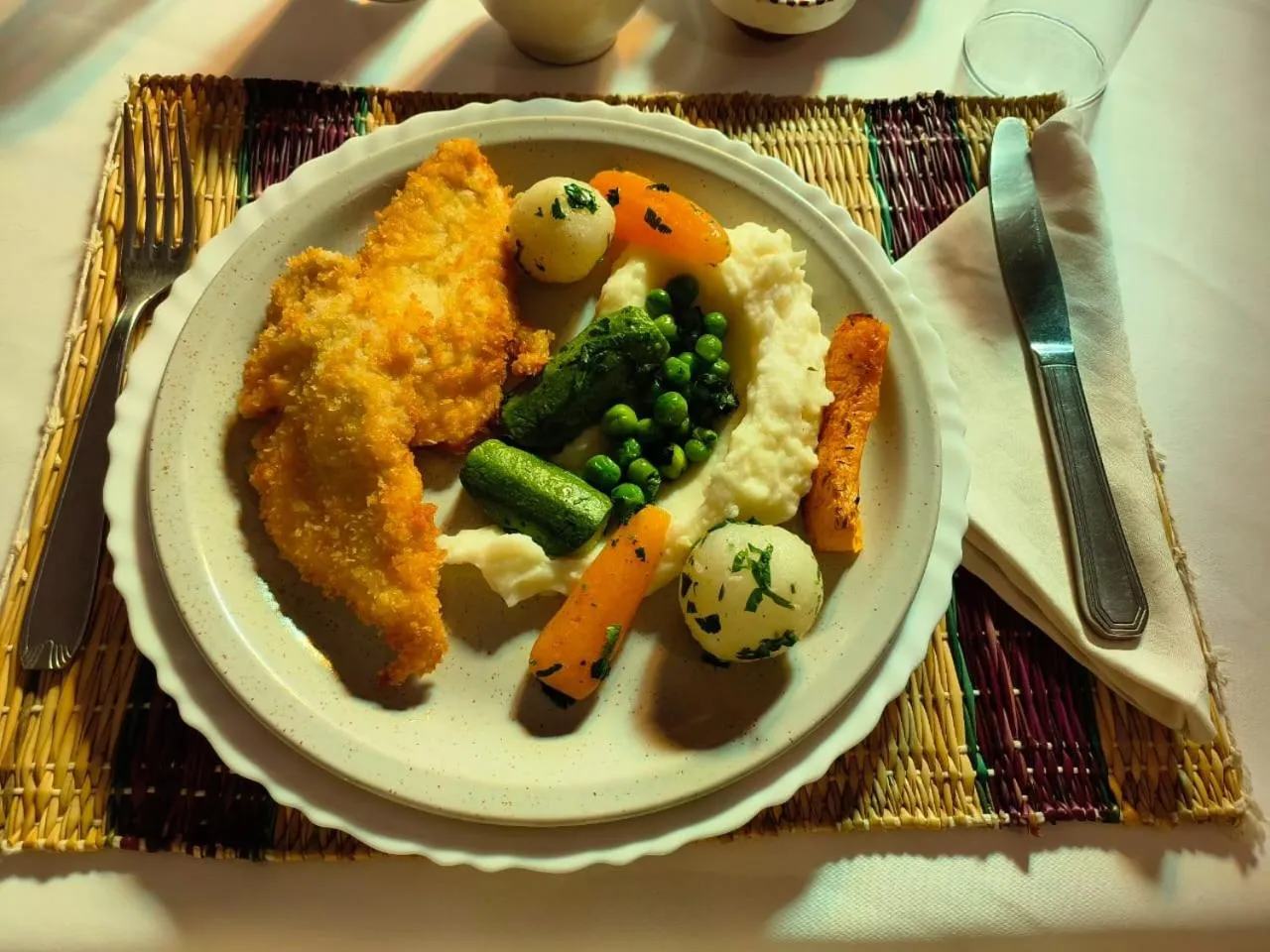 Food and drinks in Horaz Merzouga Camp