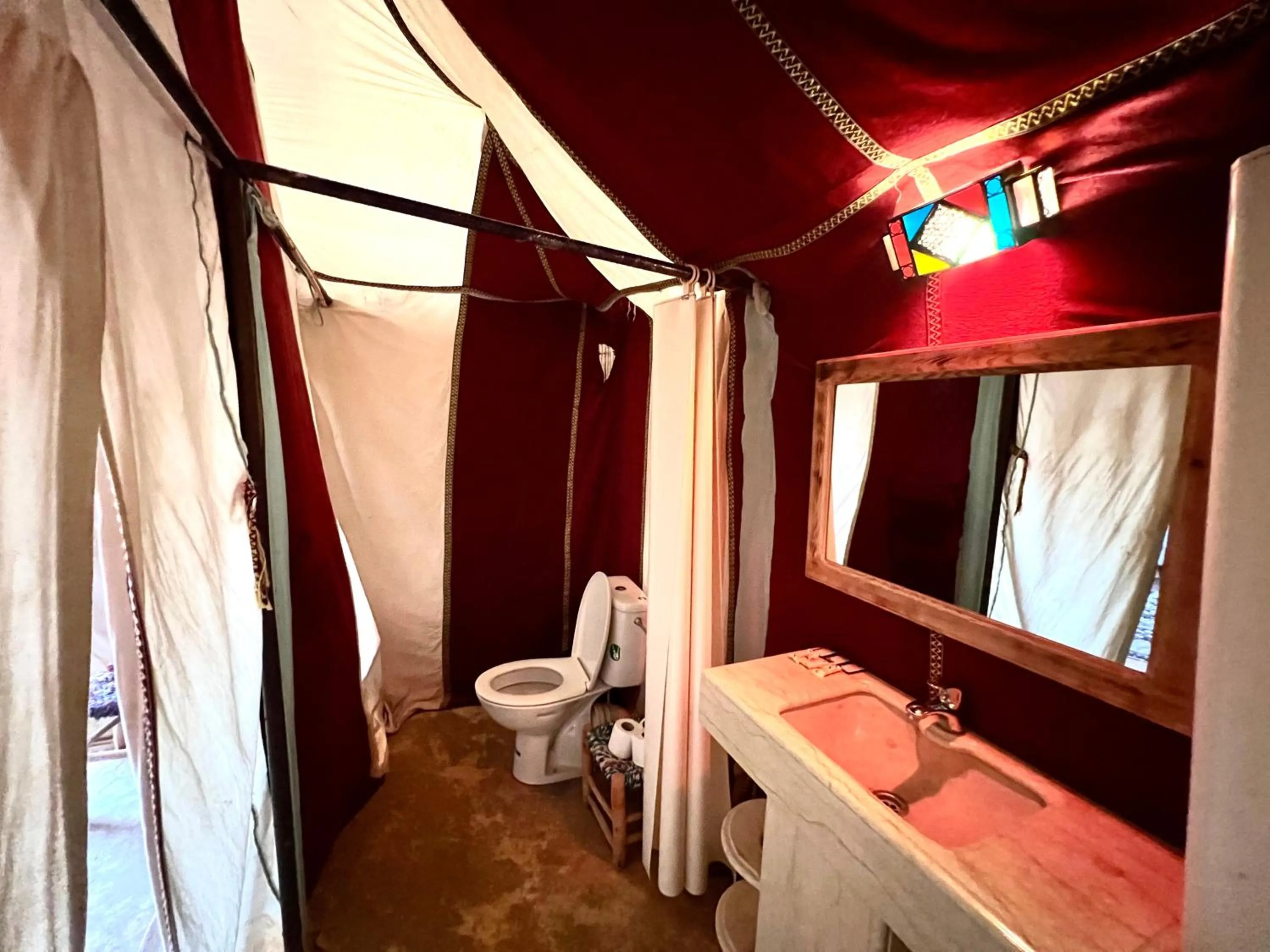 Toilet in Horaz Merzouga Camp