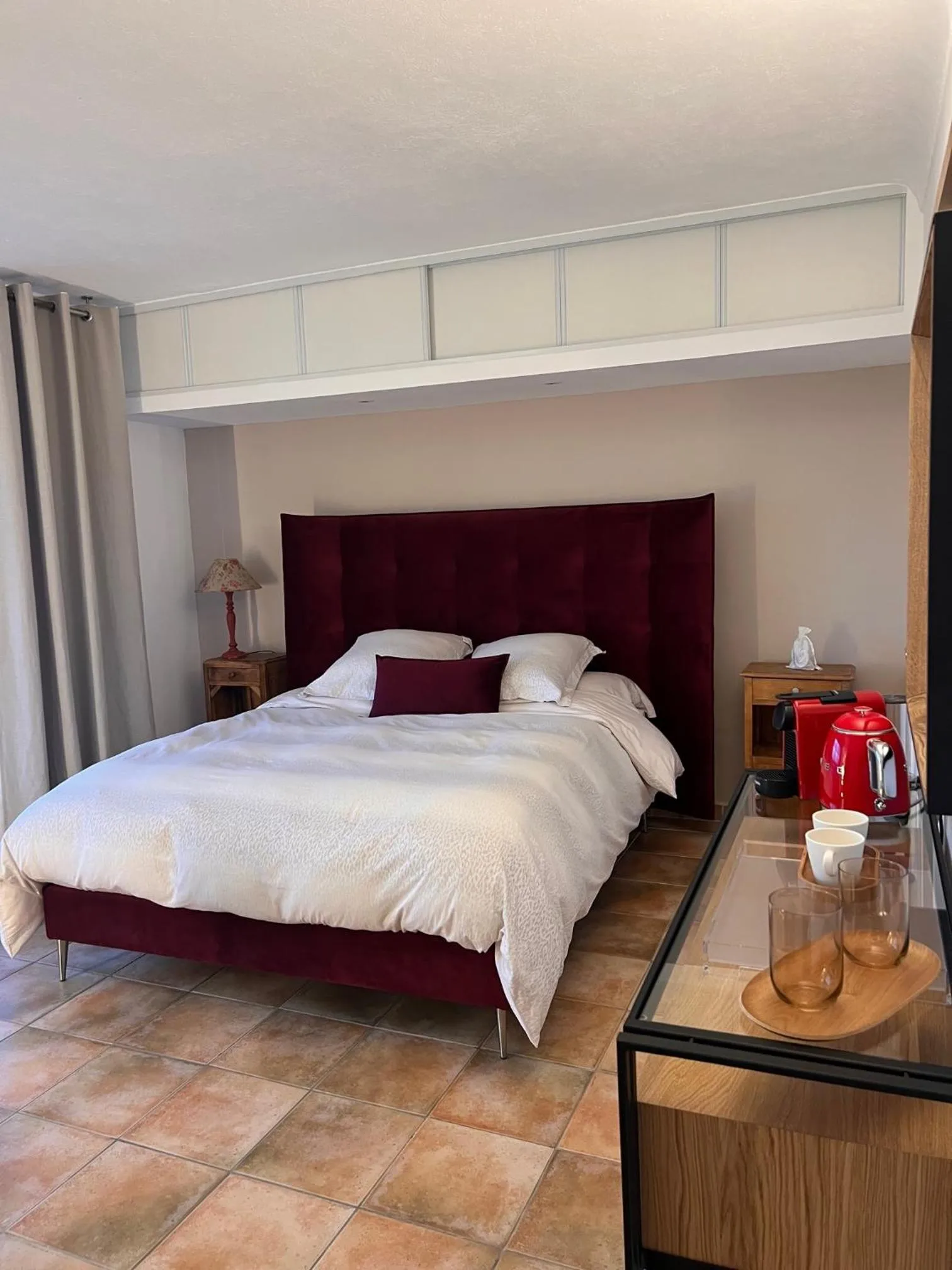 Bedroom, Bed in les petites terrasses