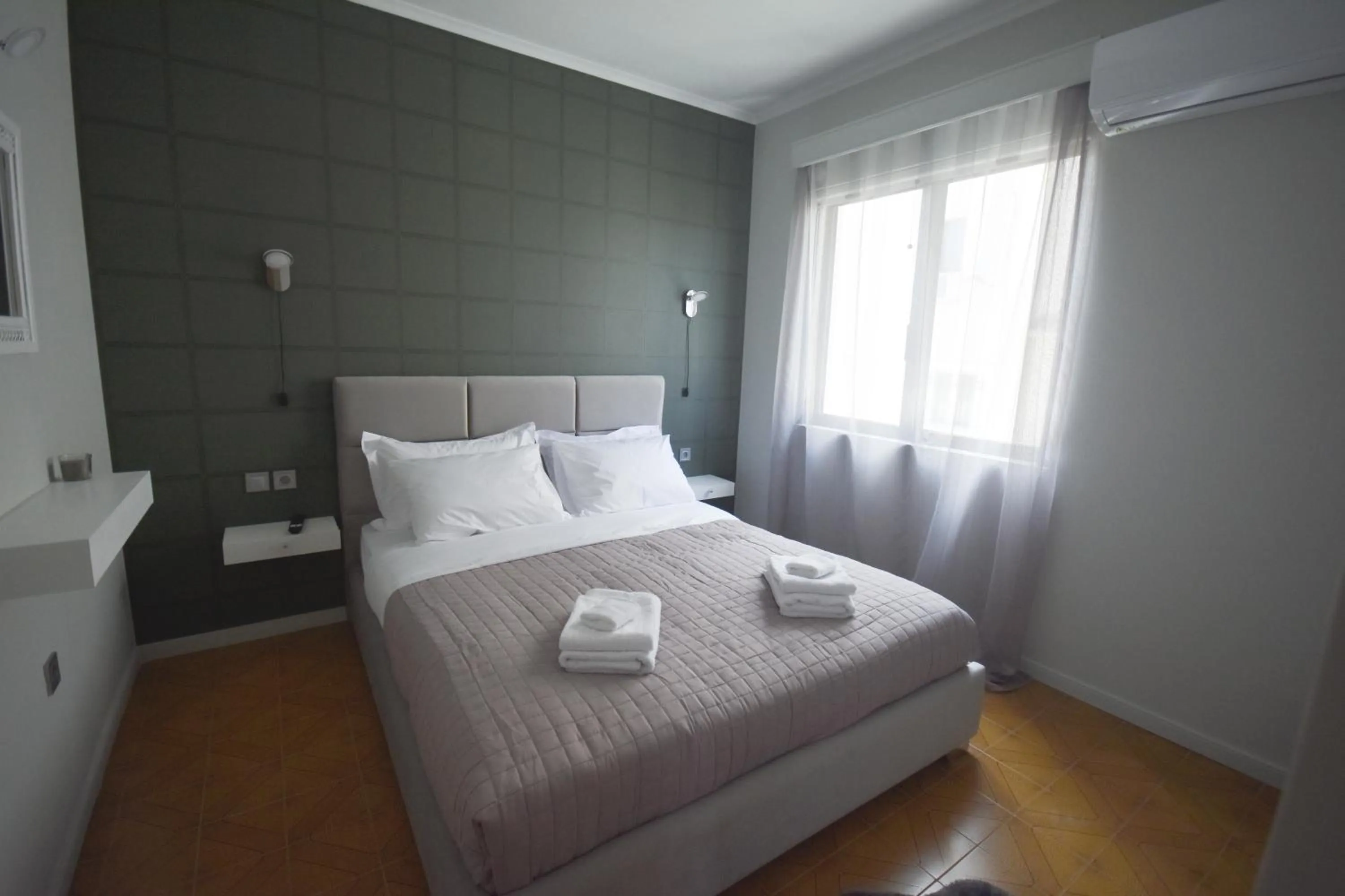 Bed in K&C Rooms- Apartments