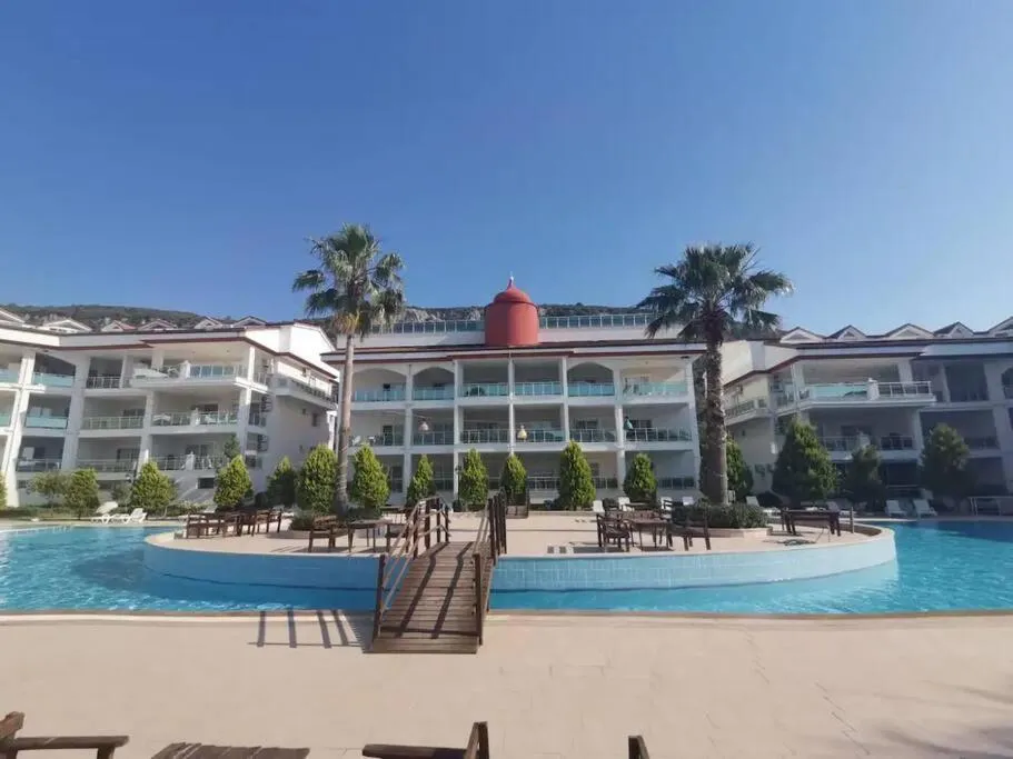 Property building in AKBÜK Palace Resıdence