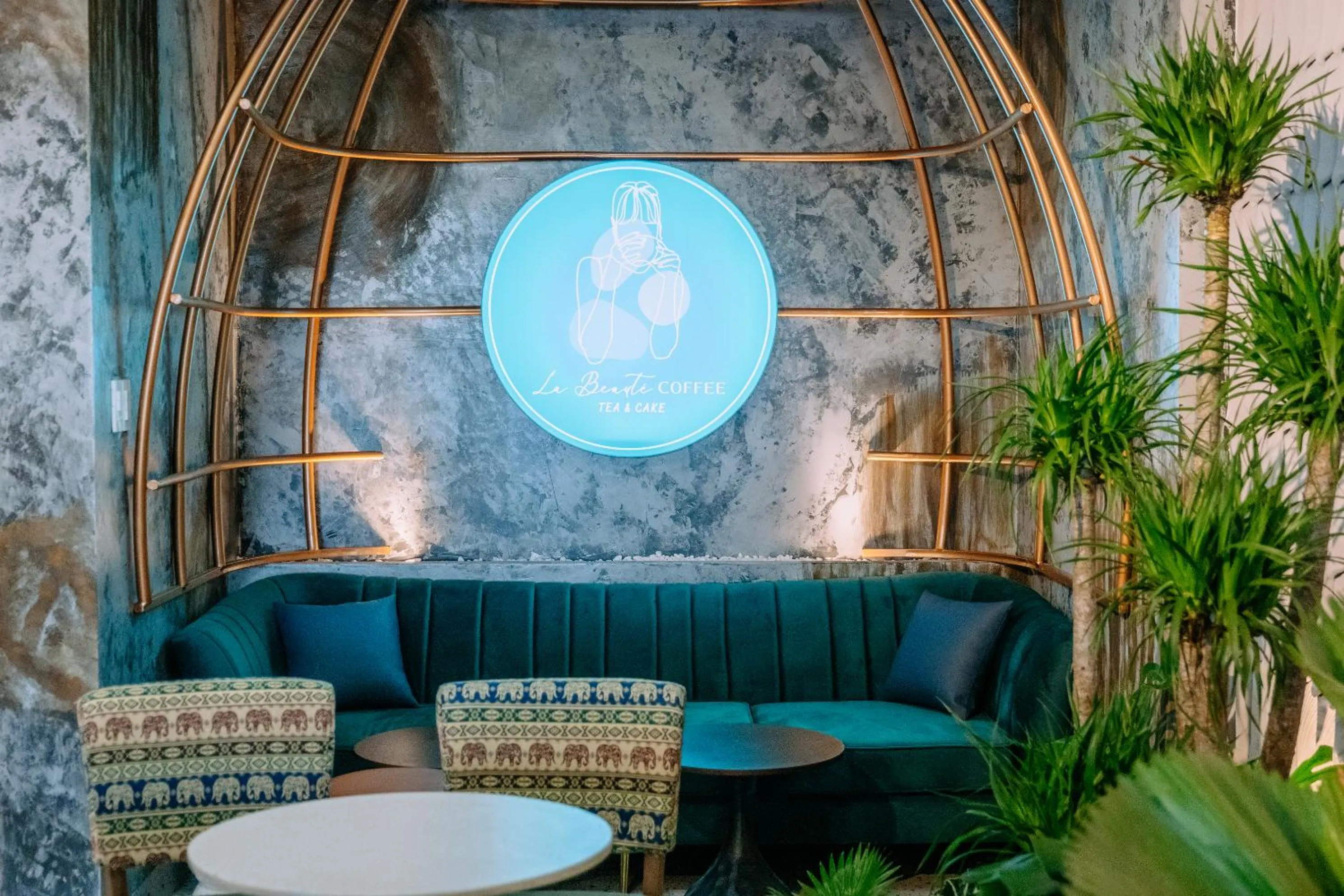 Lounge or bar in La Beaute Hotel - Quy Nhơn