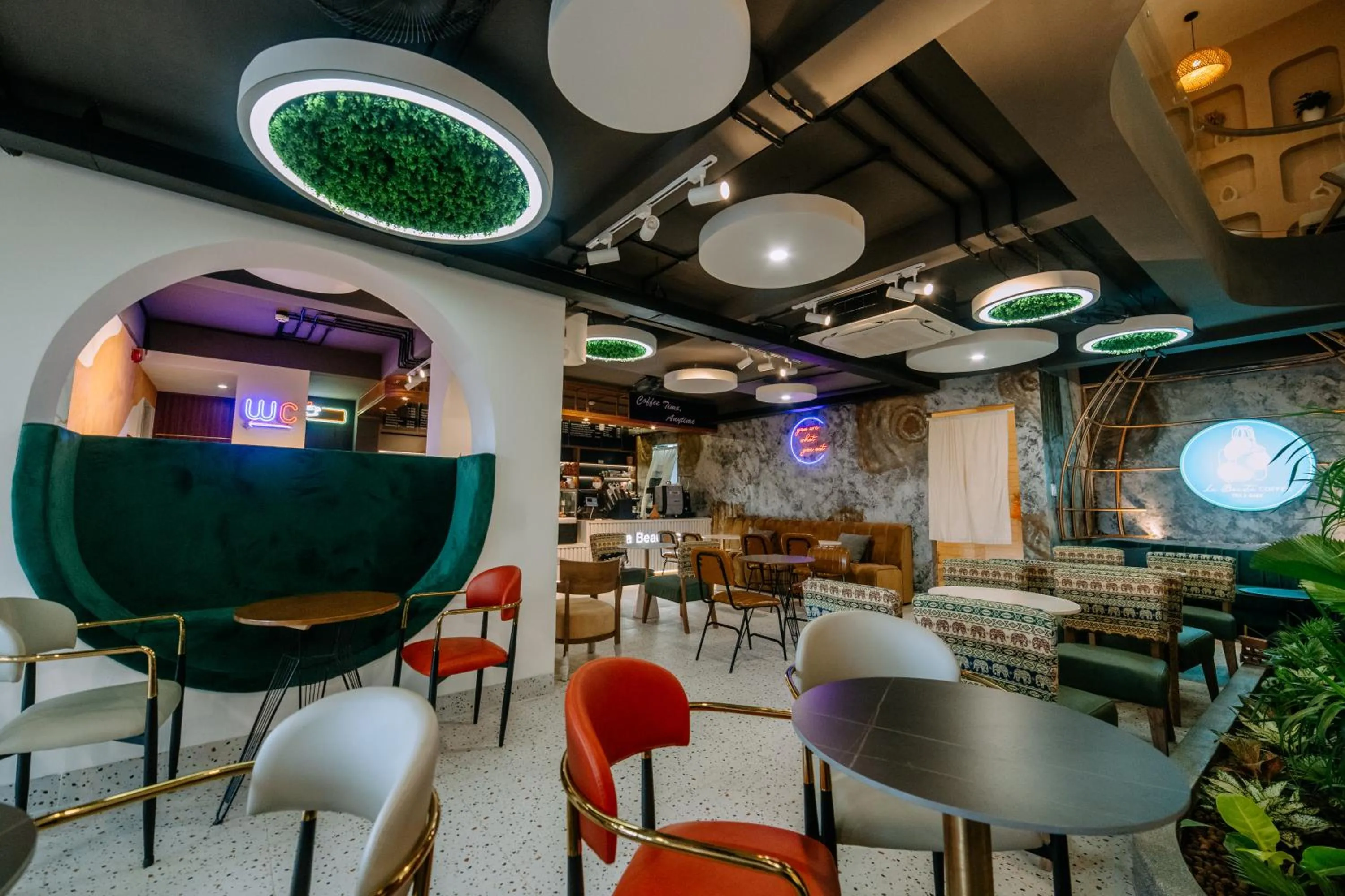 Seating area in La Beaute Hotel - Quy Nhơn