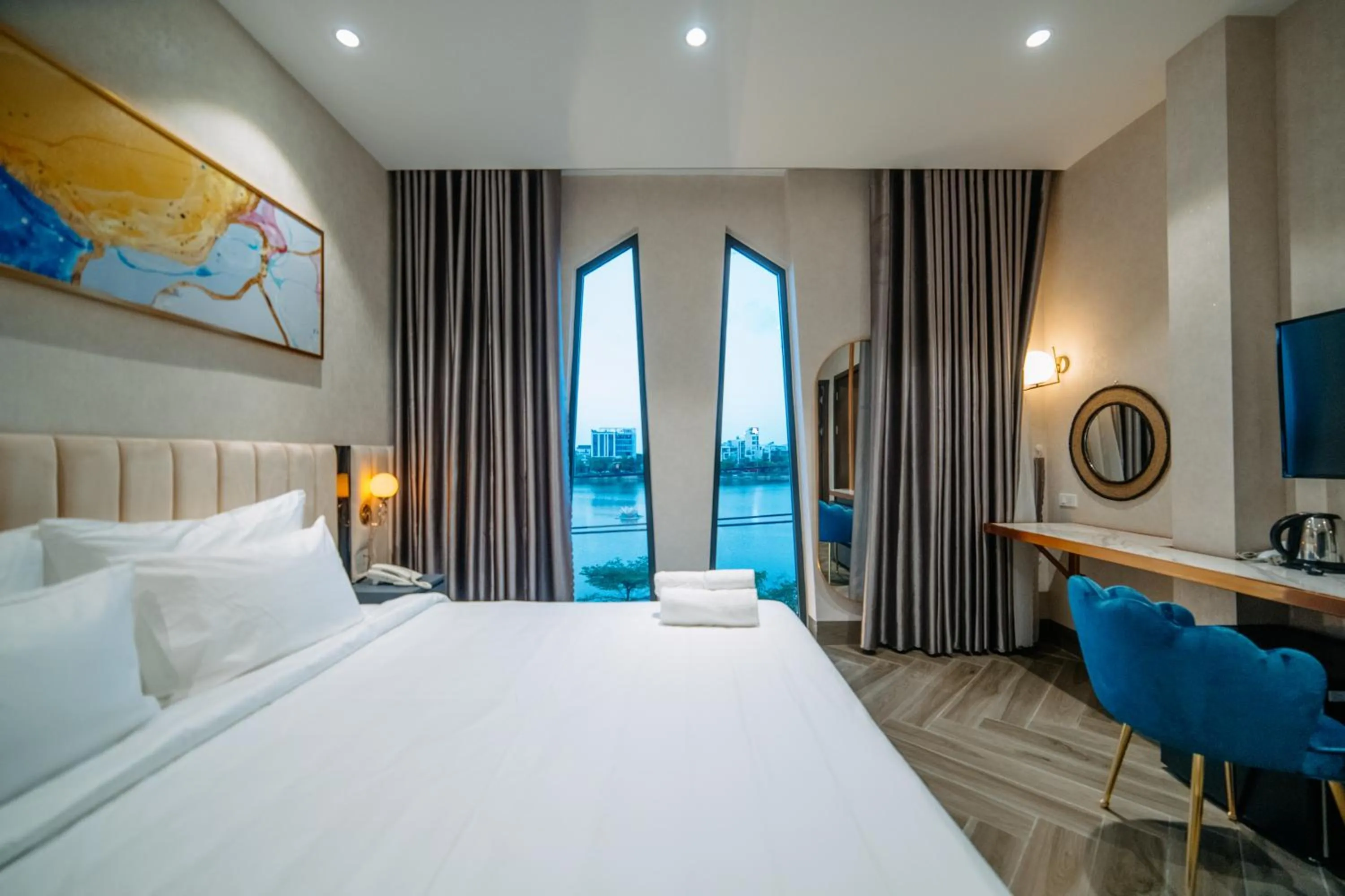 Bed in La Beaute Hotel - Quy Nhơn