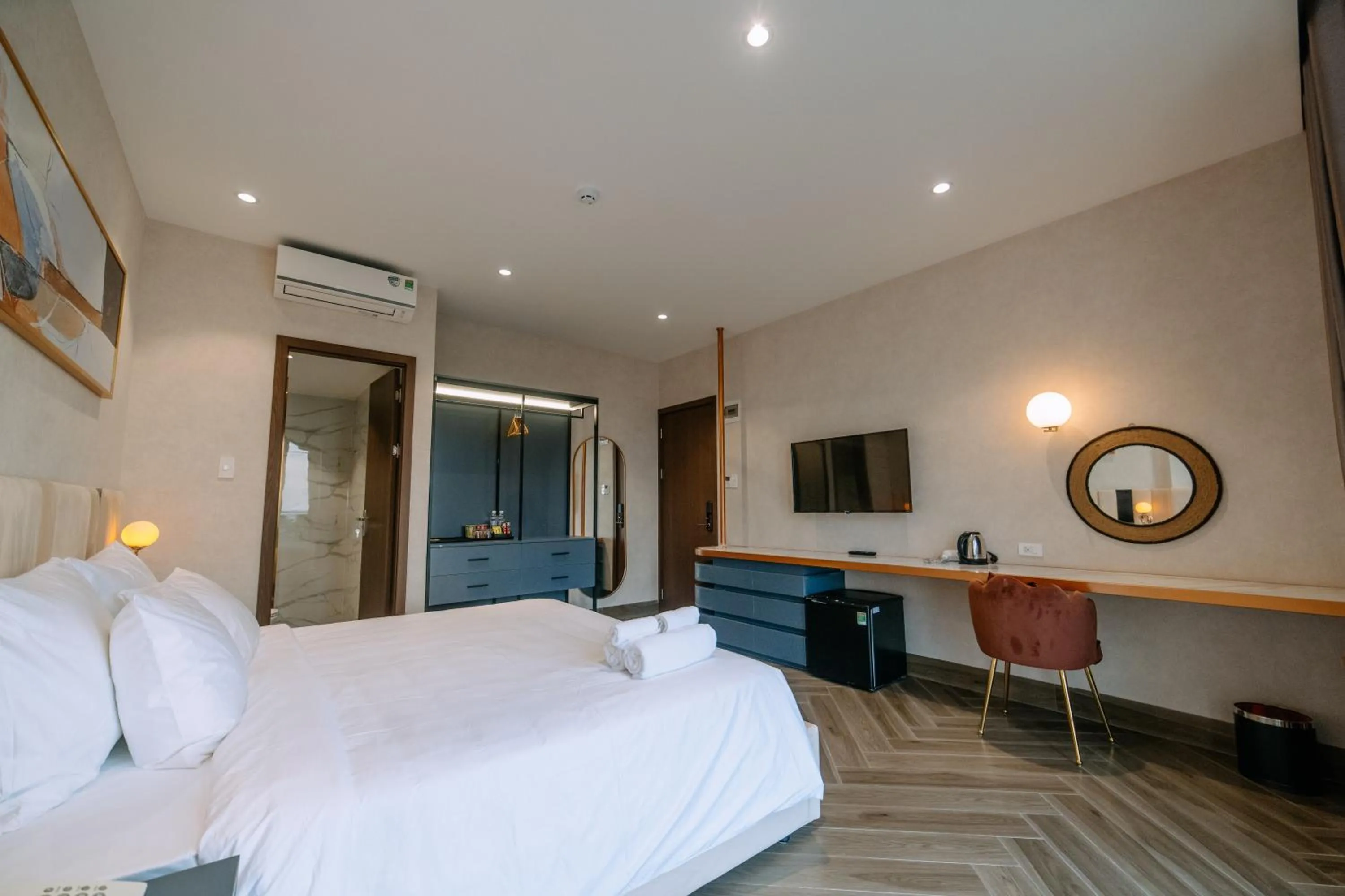 Photo of the whole room, Bed in La Beaute Hotel - Quy Nhơn