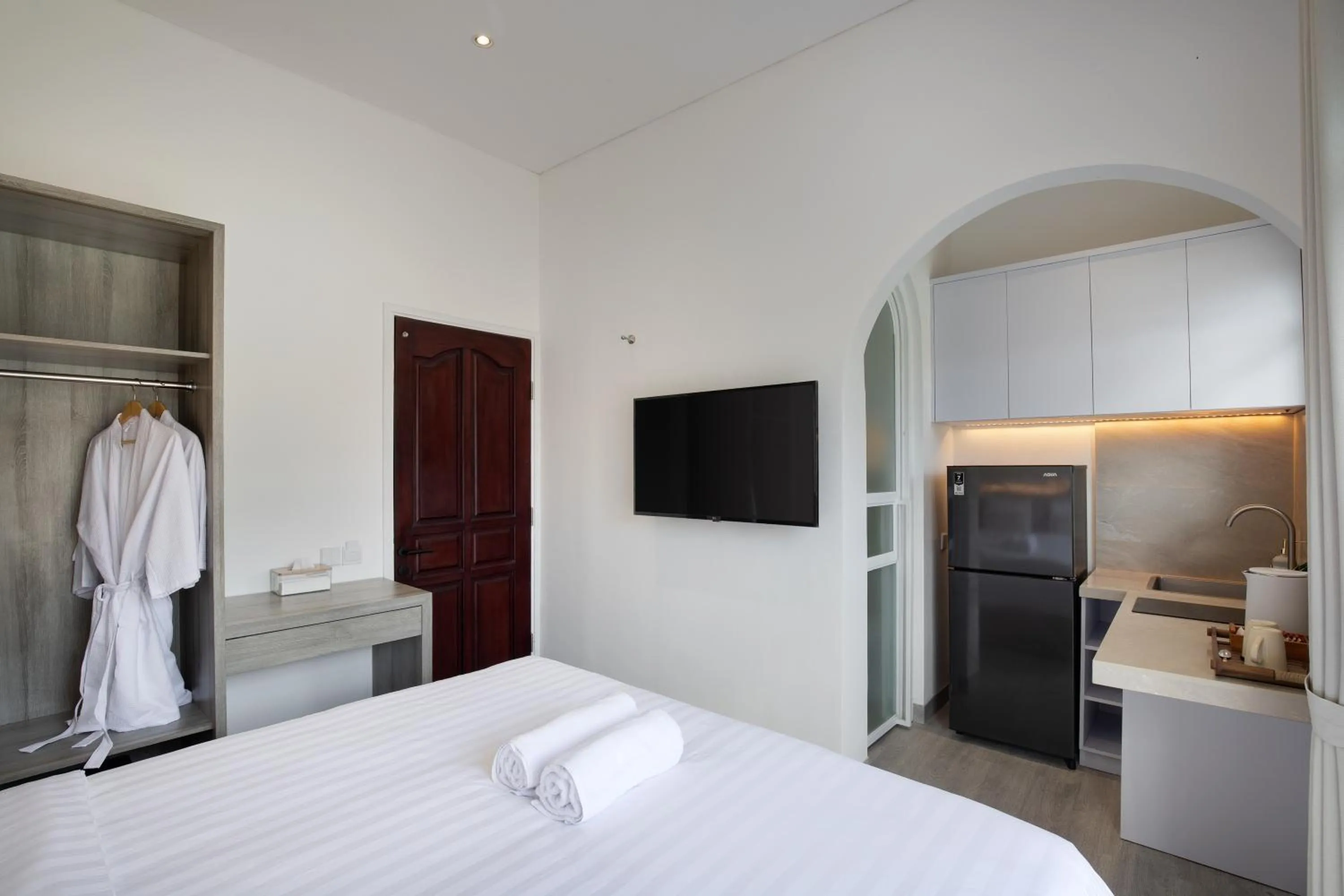 Bed in Kemari Studio