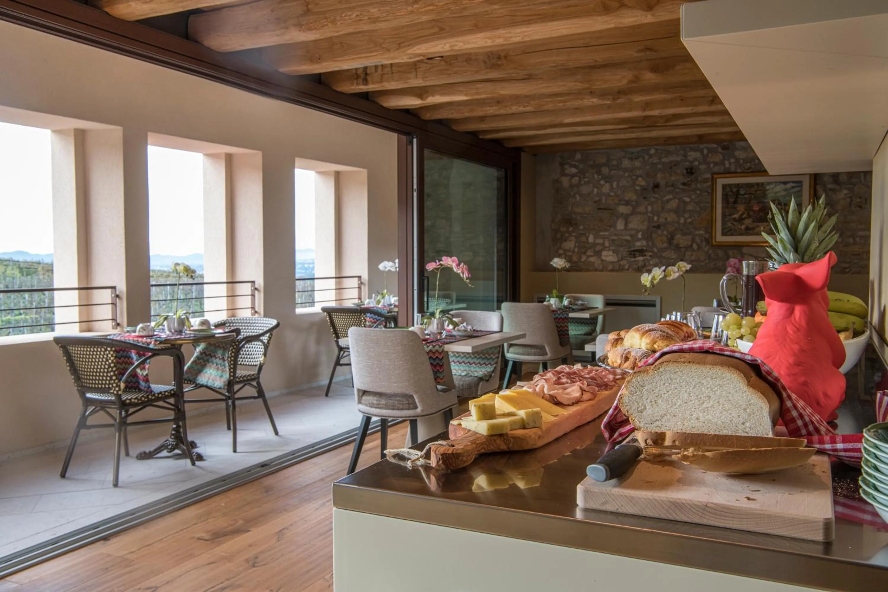 Restaurant/places to eat in Casa Valdo Country House