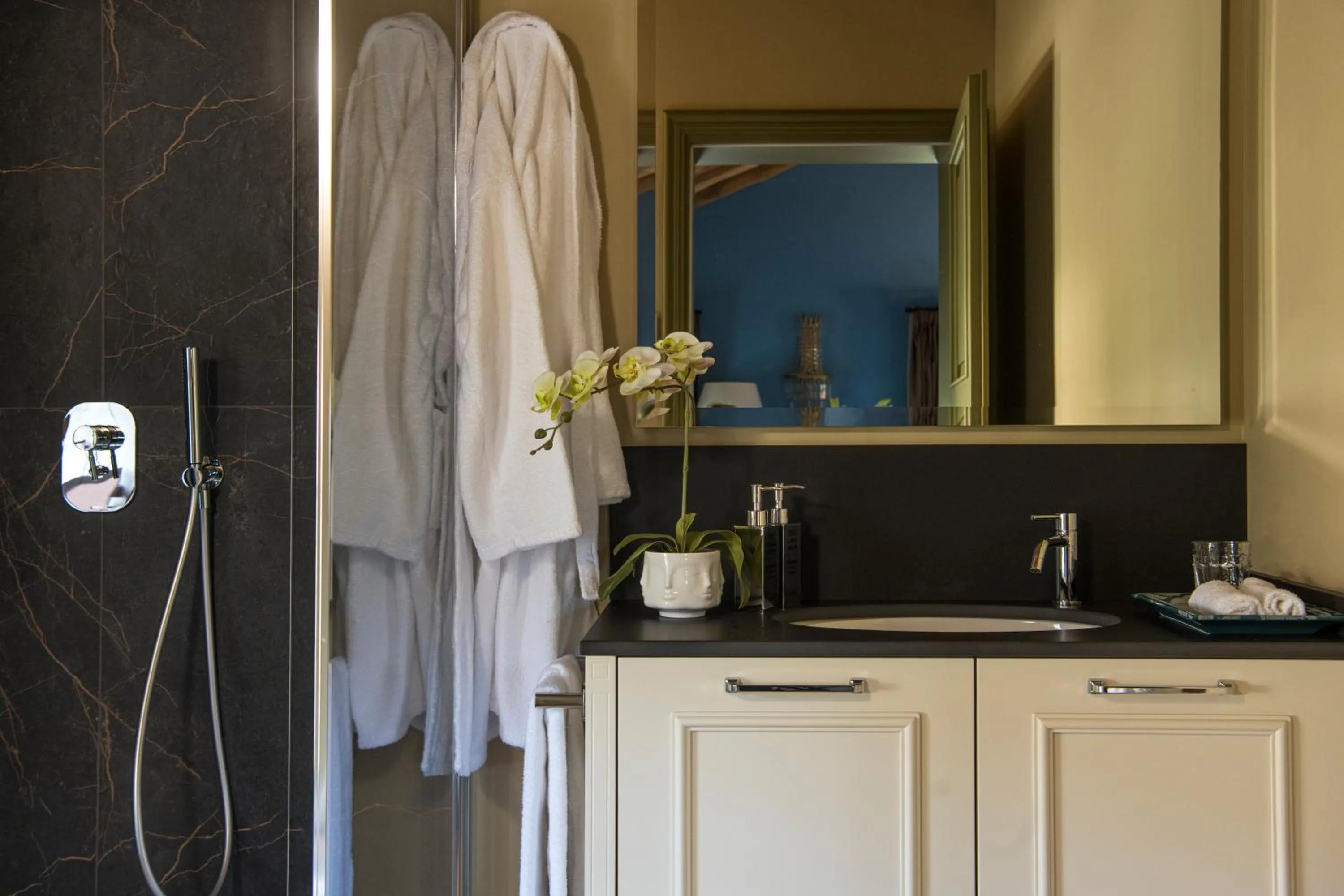 Bathroom in Casa Valdo Country House