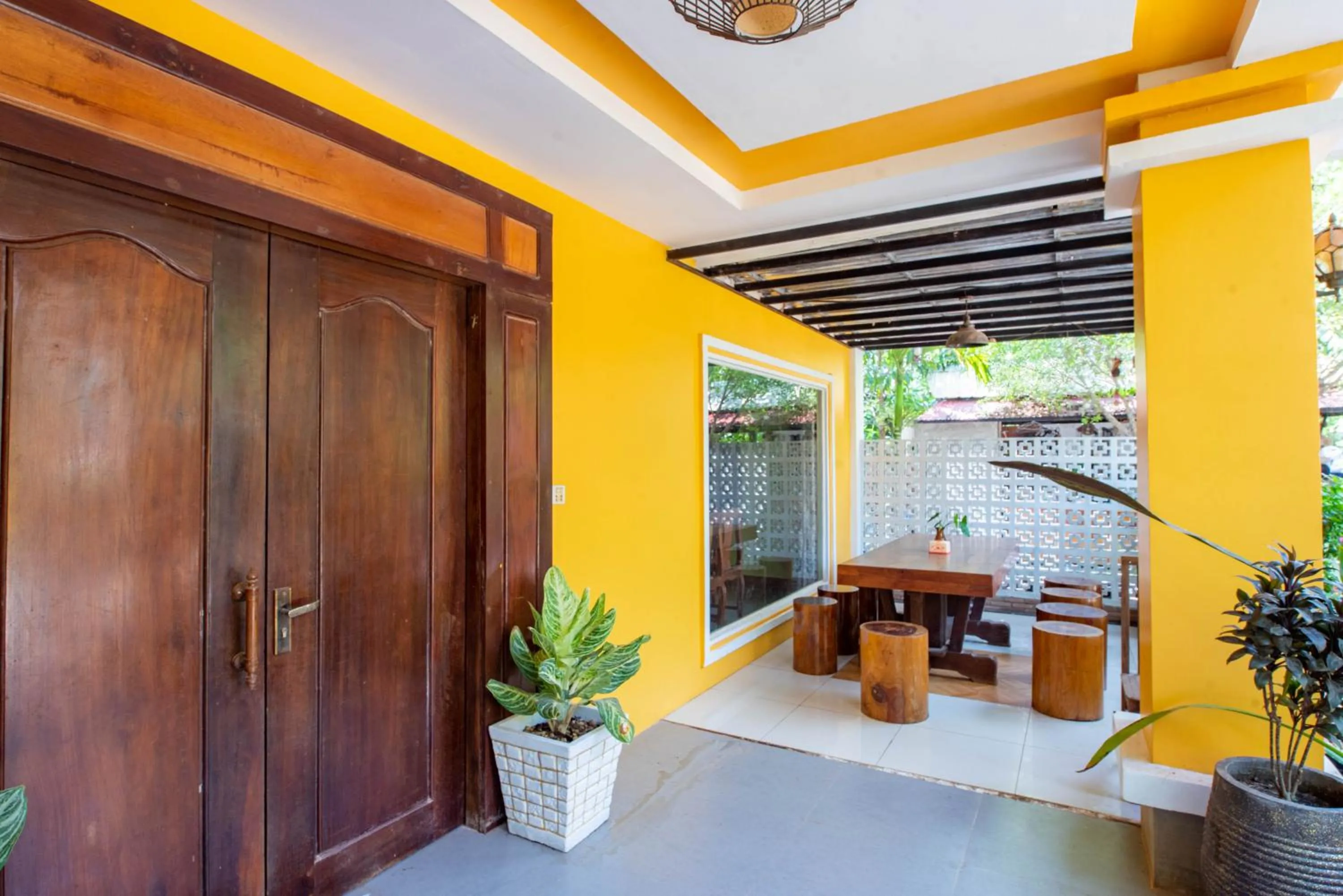 Garden view in Boyada Villa Siem Reap