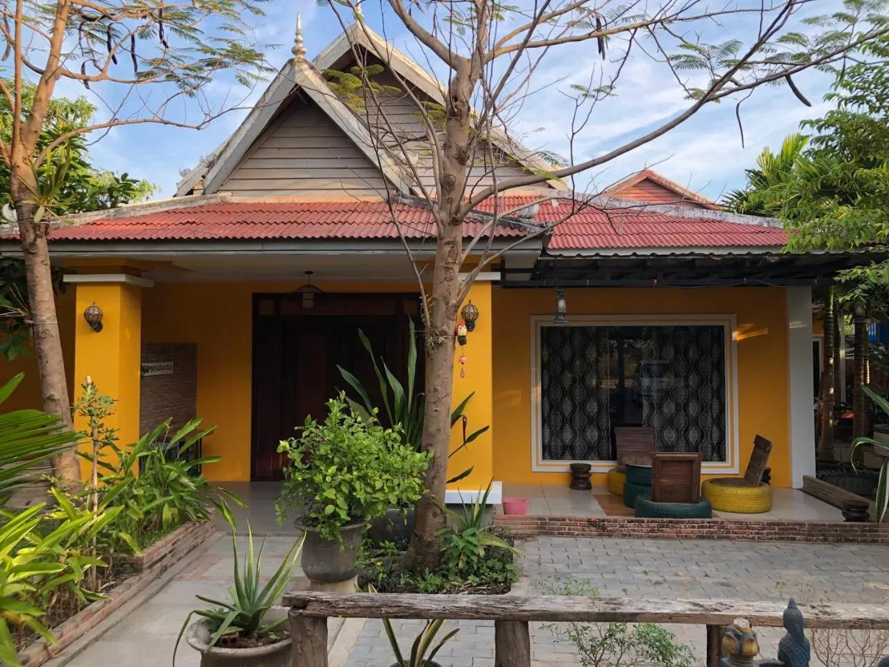Garden view in Boyada Villa Siem Reap