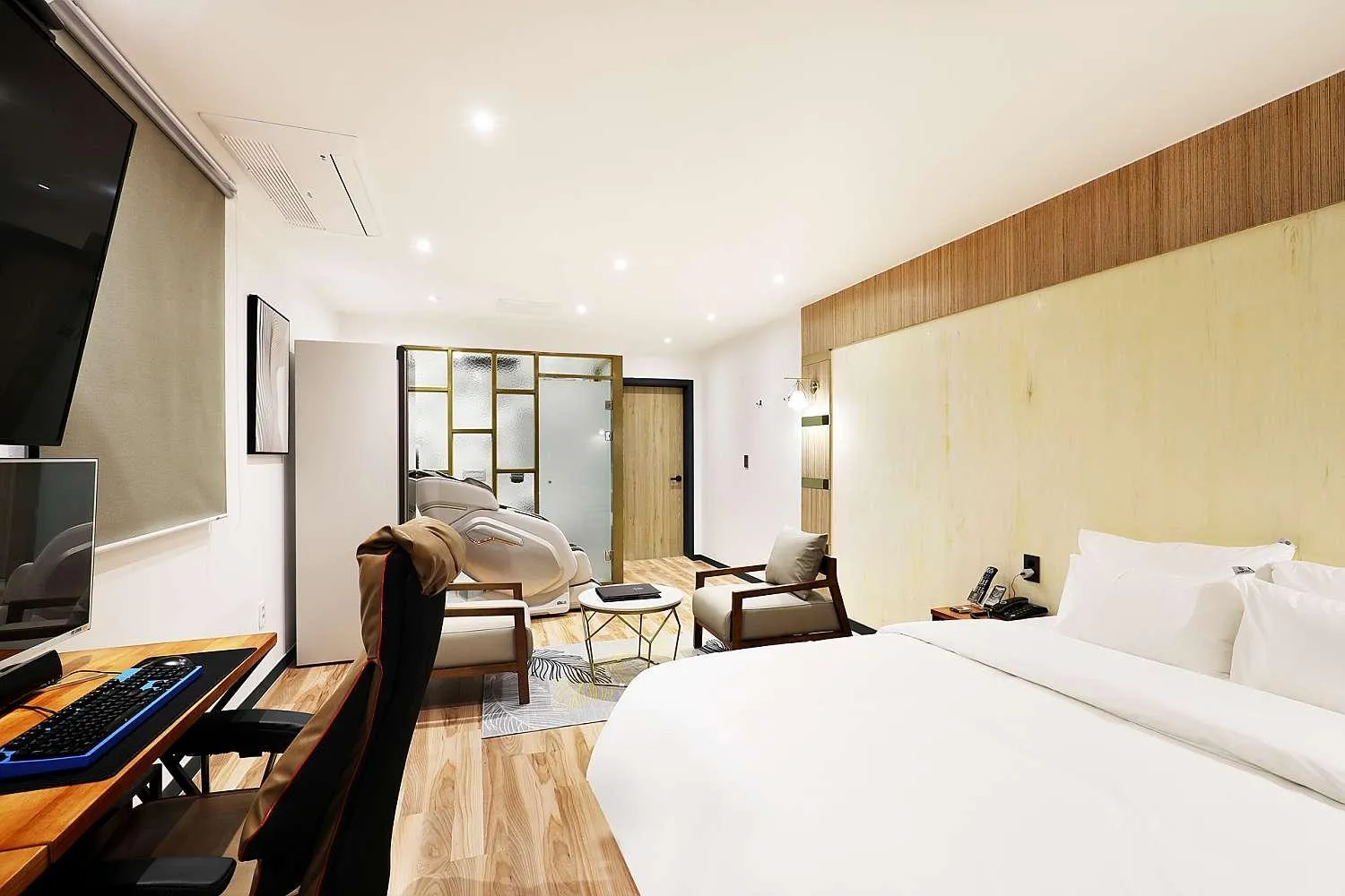 Bed in Mariposa Hotel Songtan