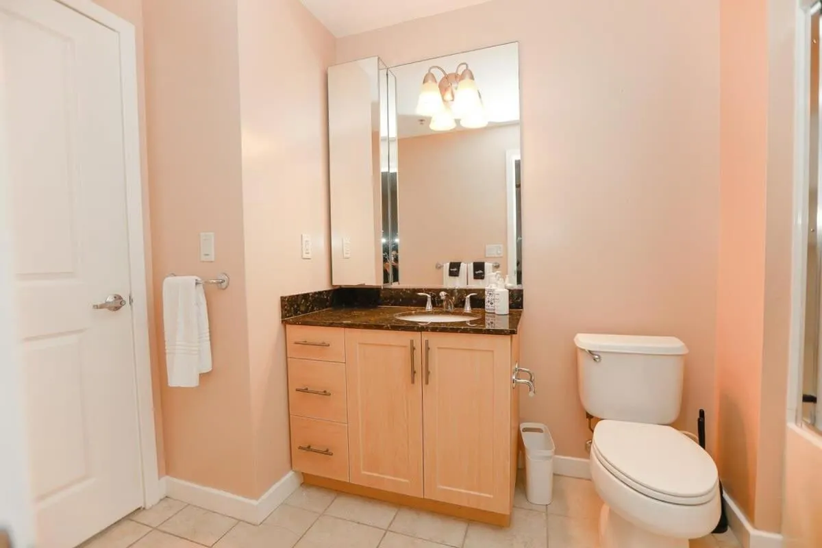 Sojourn Sanctuary Seaside Escape 3 BR