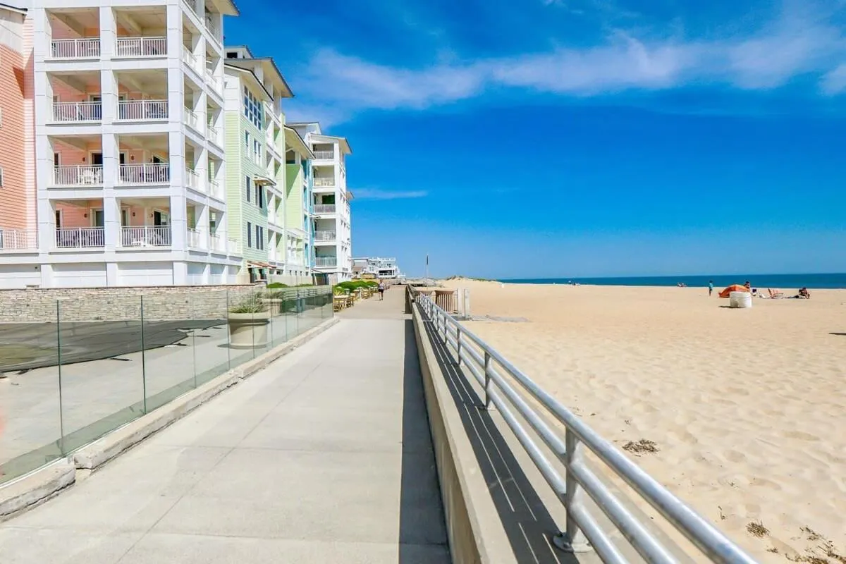 Sojourn Sanctuary Seaside Escape 3 BR