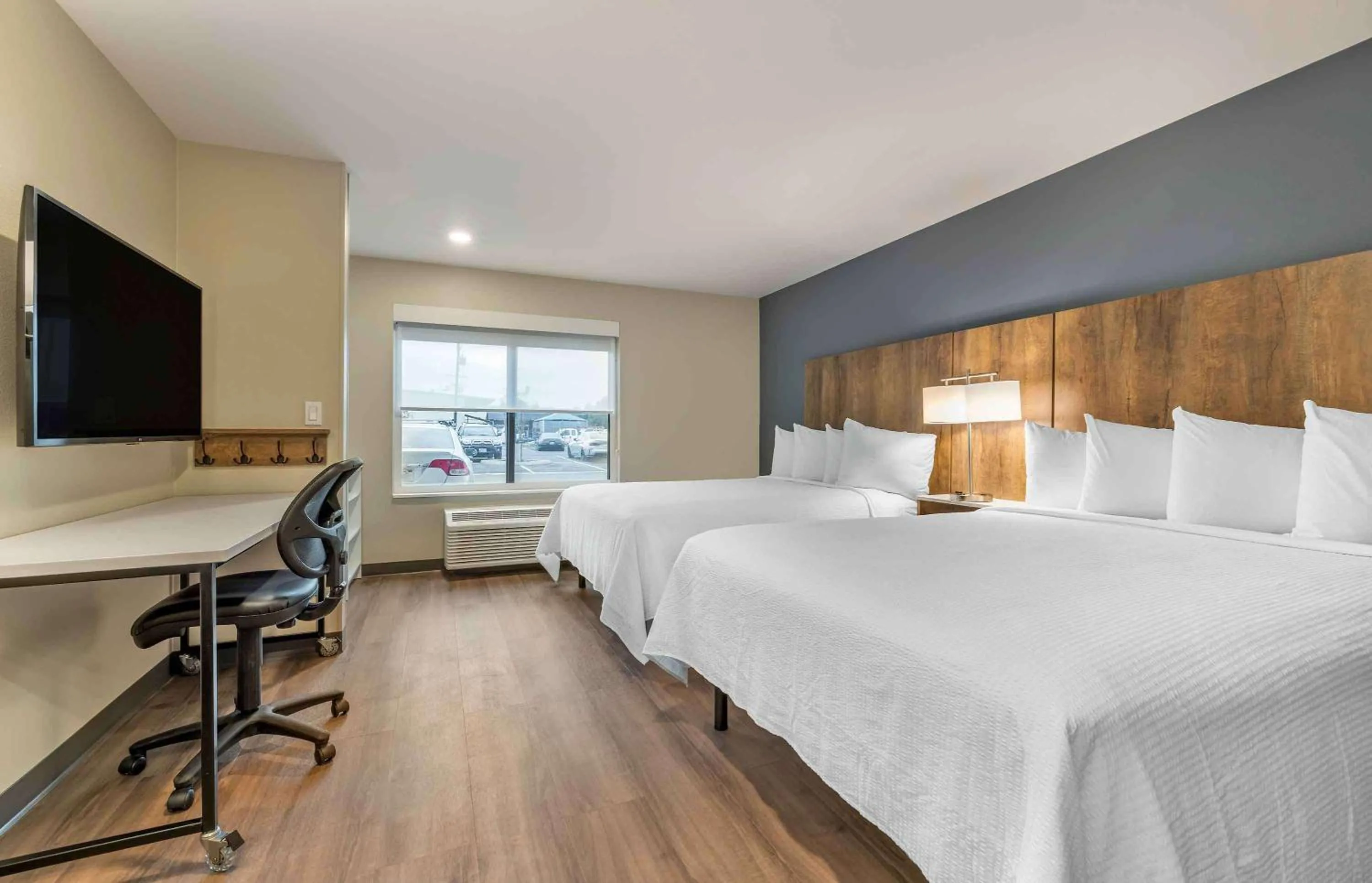 Bedroom, Bed in Extended Stay America Premier Suites - San Diego - San Marcos